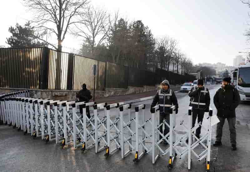 Arrestations en turquie apres la mort de l'ambassadeur russe