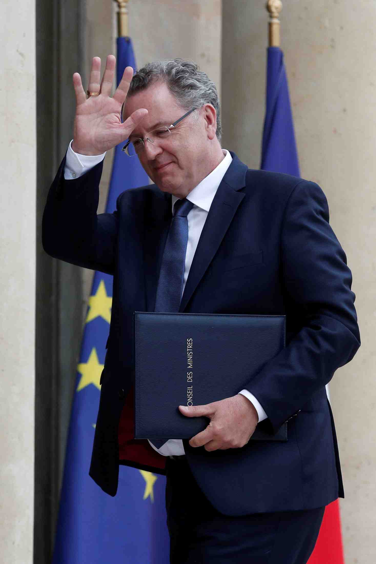 Richard ferrand n'a pas songe "une seconde" a demissionner