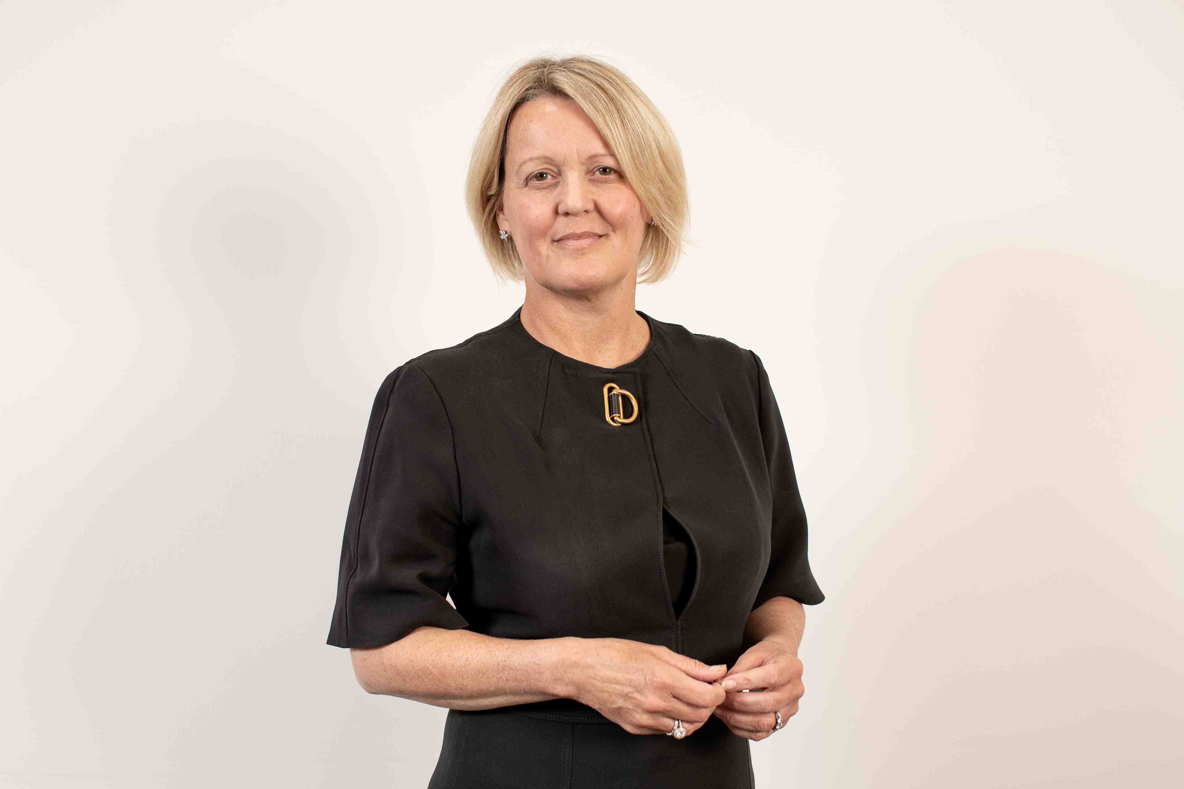 Une femme dirigera rbs, une premiere pour une grande banque britannique