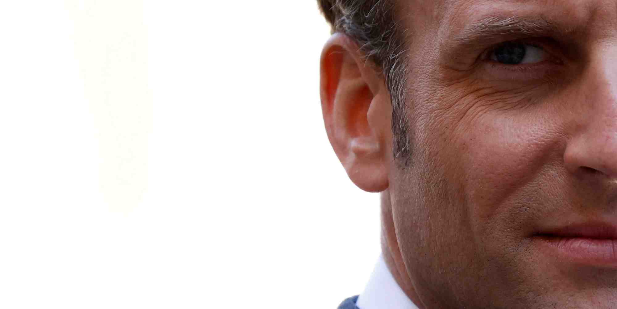 Coronavirus: macron presentera dans la presse regionale la strategie de sortie de crise