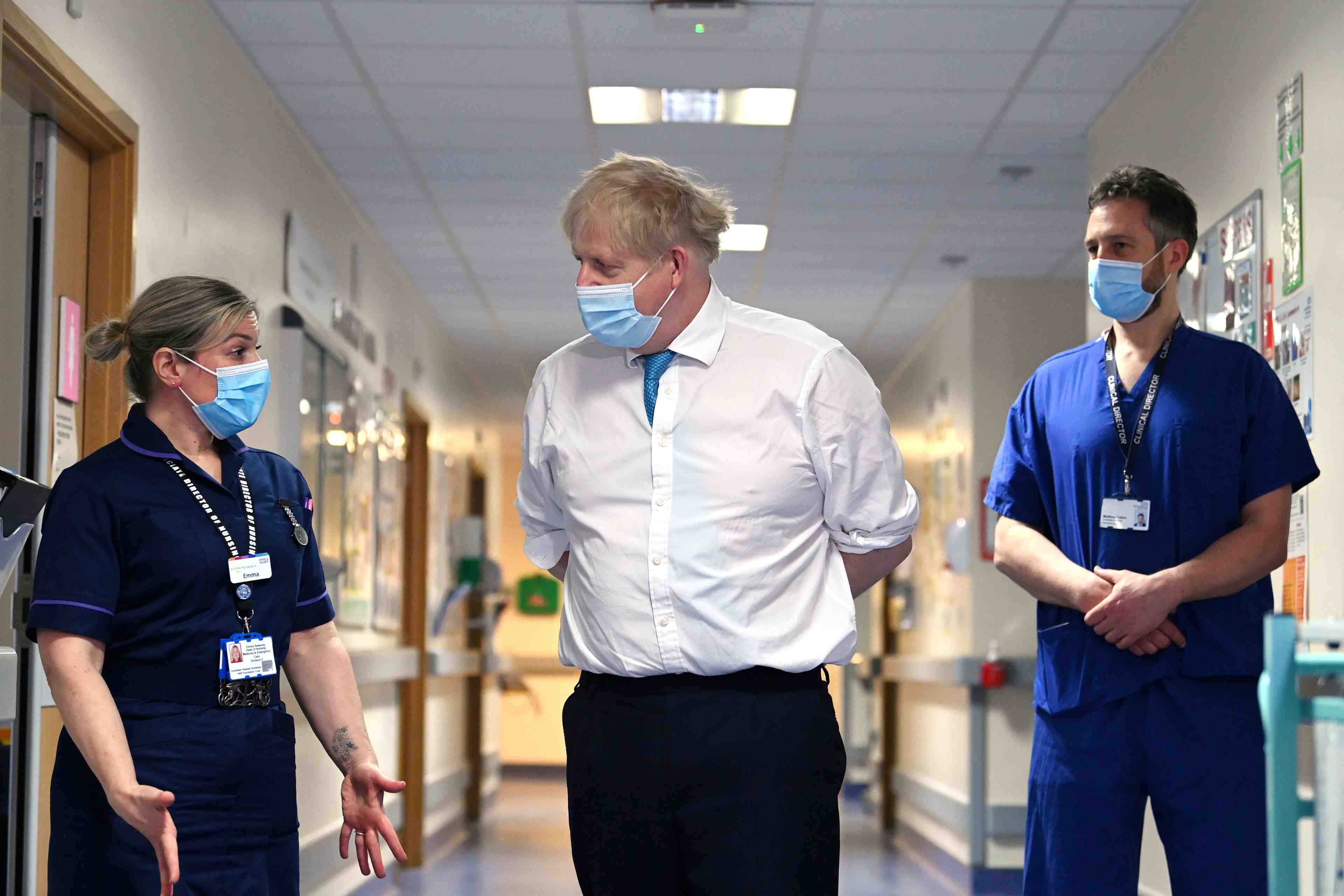 Grande-bretagne: johnson n'exclut pas un report de la derniere etape du deconfinement