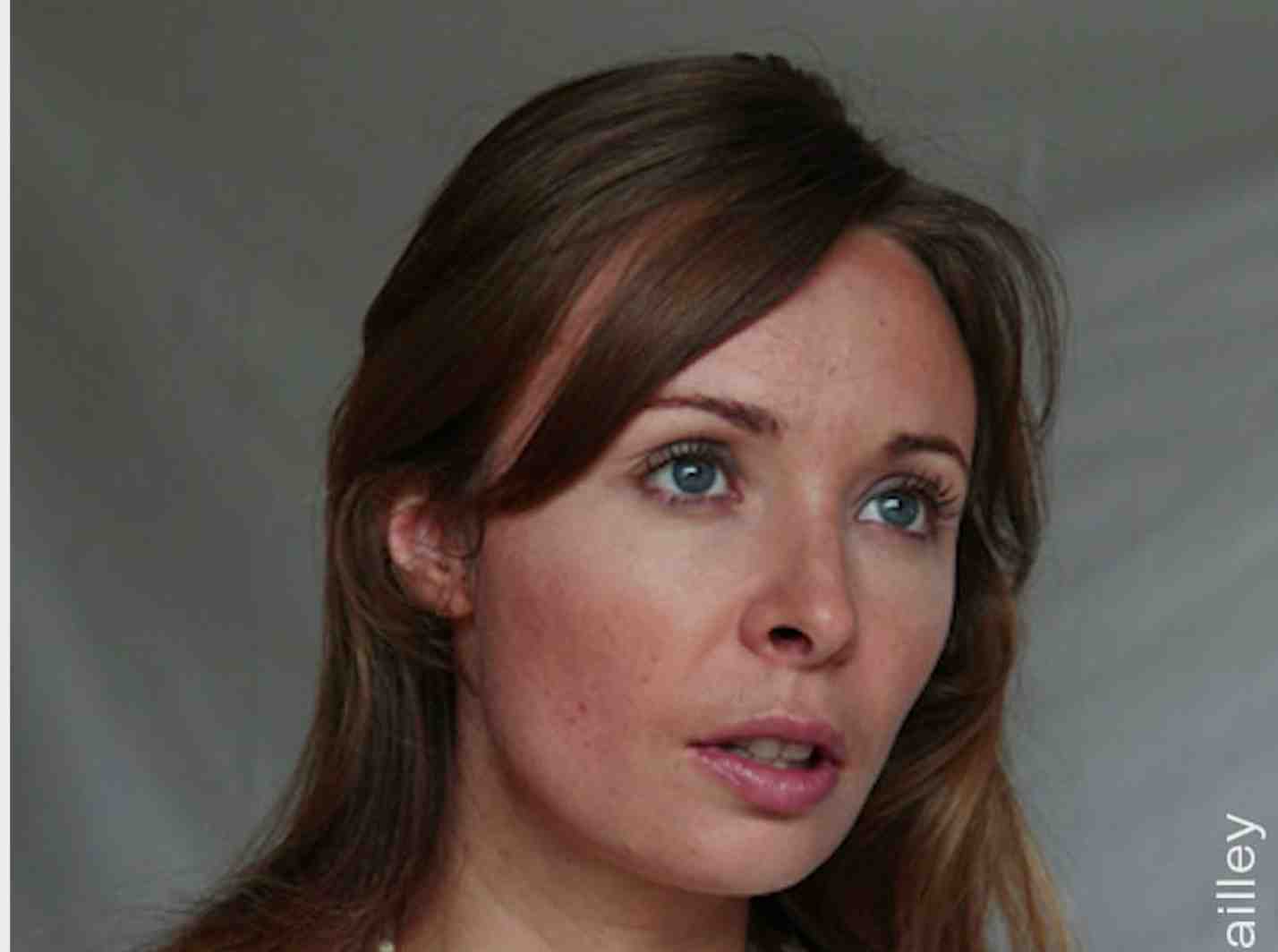 Manon Quérouil, grand reporter (photo-portrait)