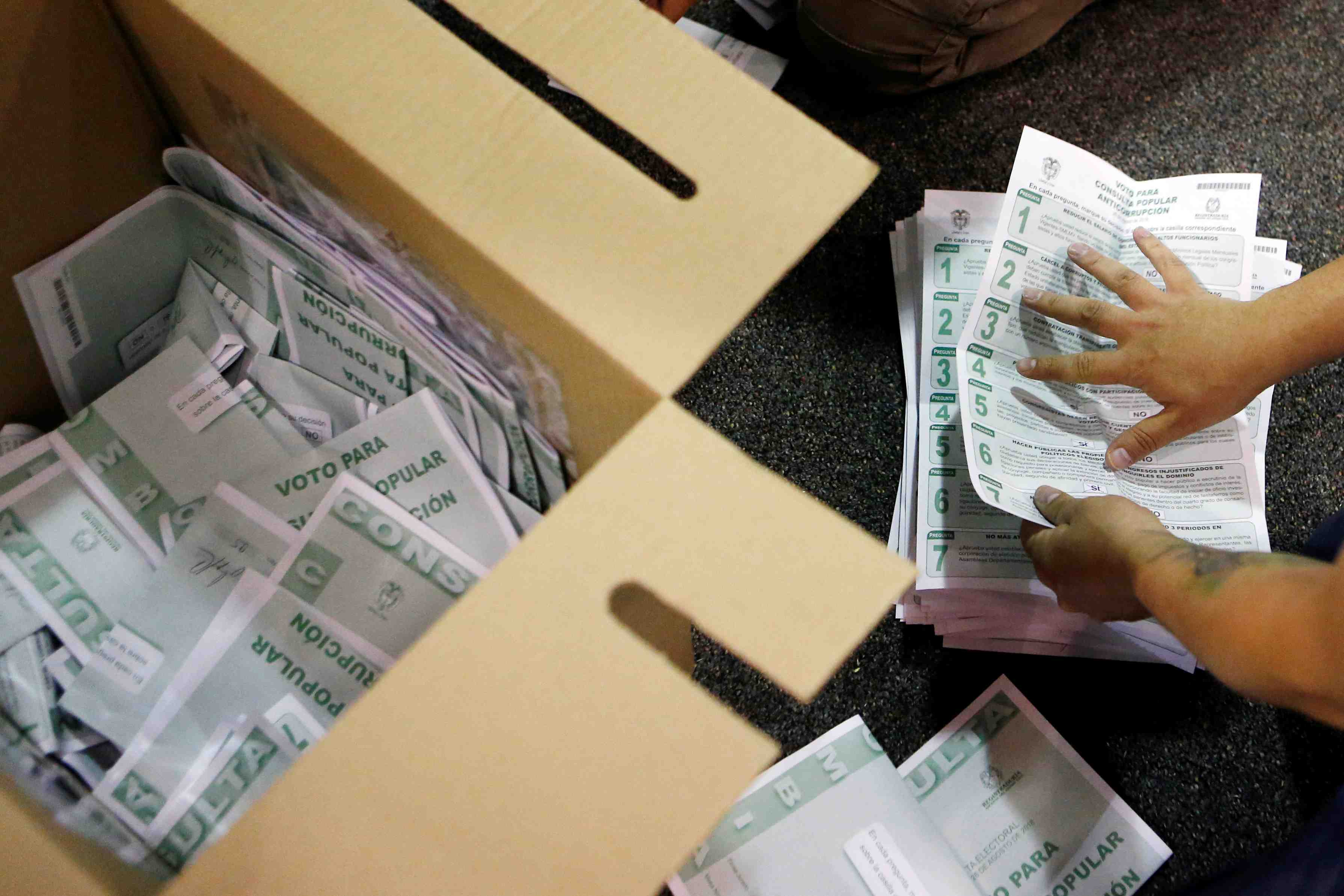Colombie: echec d'un referendum sur la corruption faute de quorum