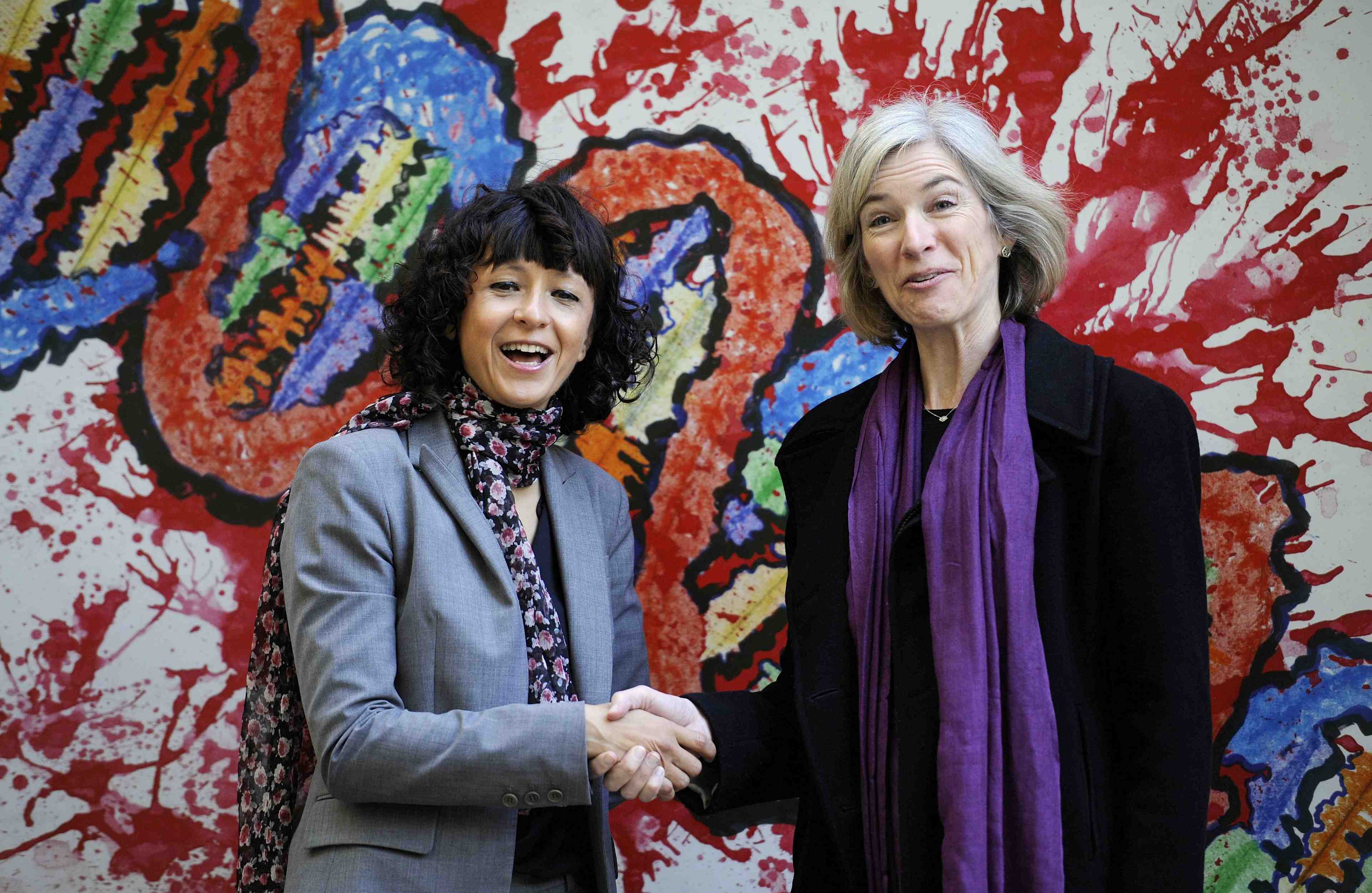 Le nobel de chimie a la francaise emmanuelle charpentier et a l'americaine jennifer doudna