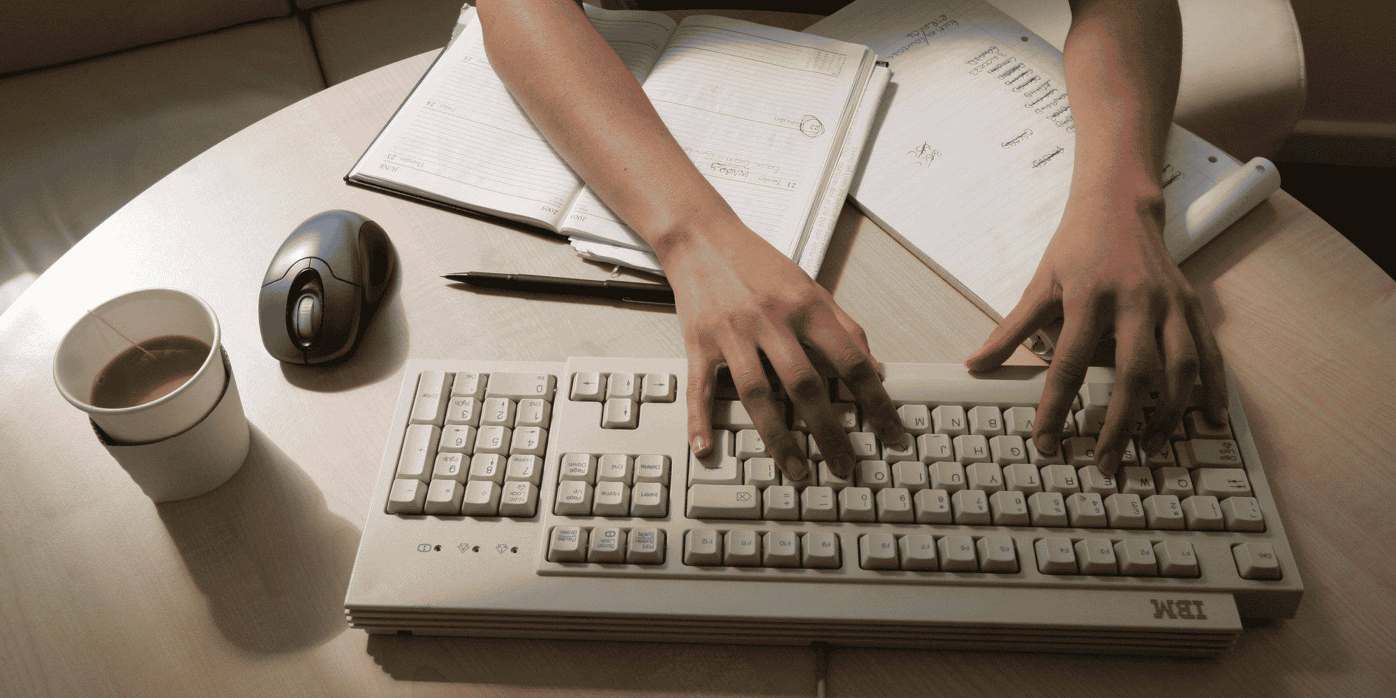 D'après l'étude britannique, les postes de gestion de données, de planification, de gestion d'inventaires, de service aux consommateurs ou l'administration, sont déjà menacés par l'automatisation.