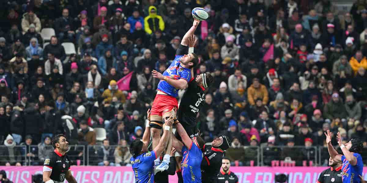 Le Stade français face au Stade toulousain, le 3 décembre à Paris.