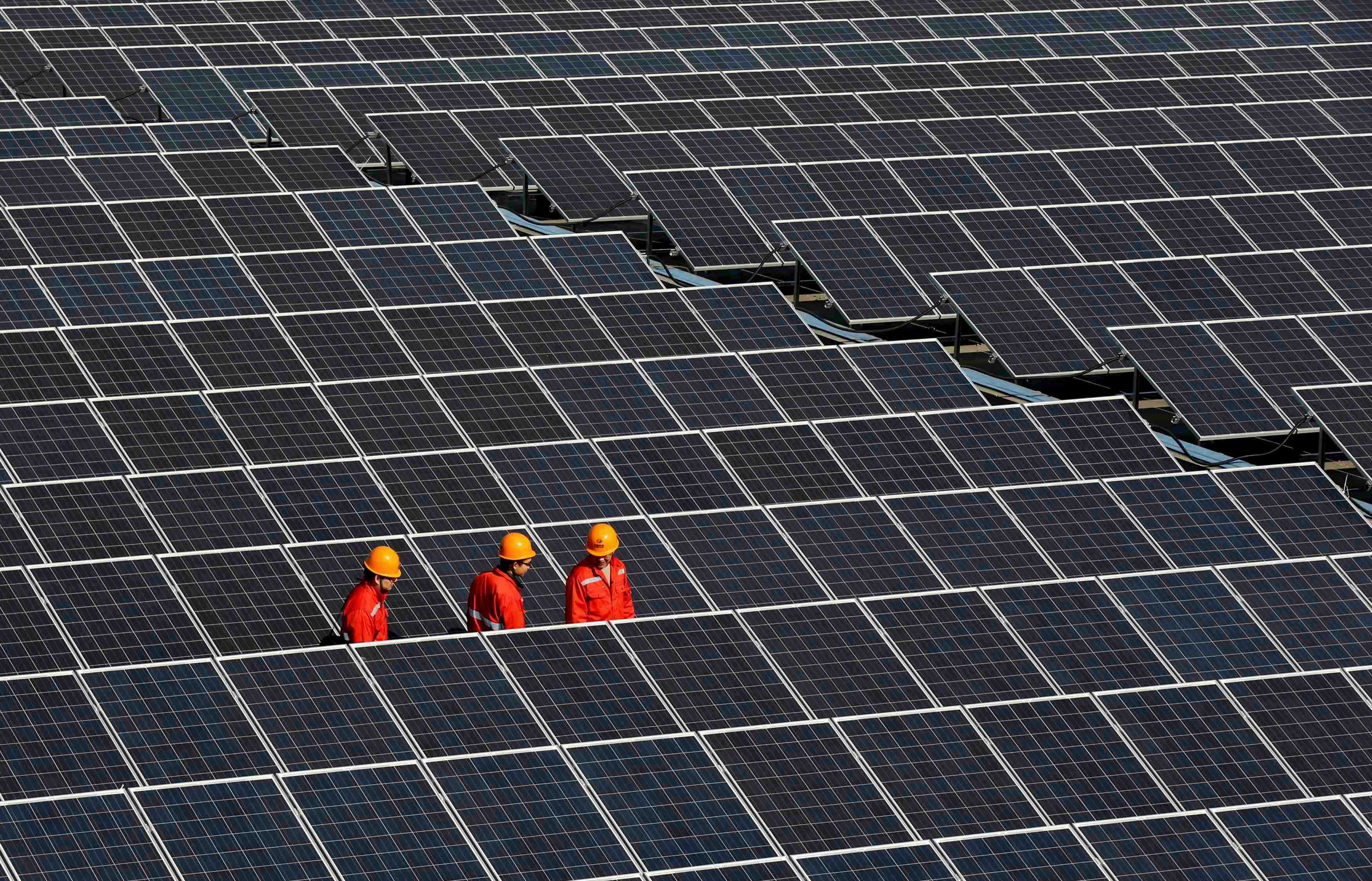 La chine revoit en hausse la taille de son economie