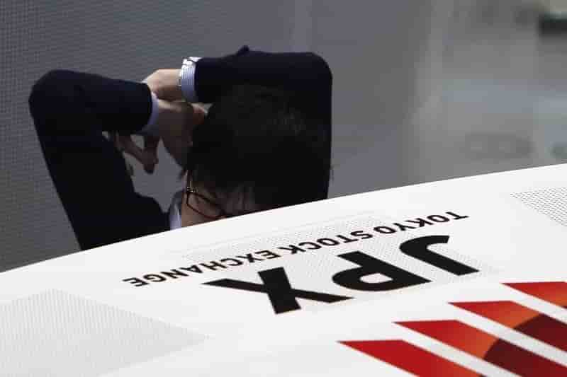 Tokyo finit en baisse de 0,38%