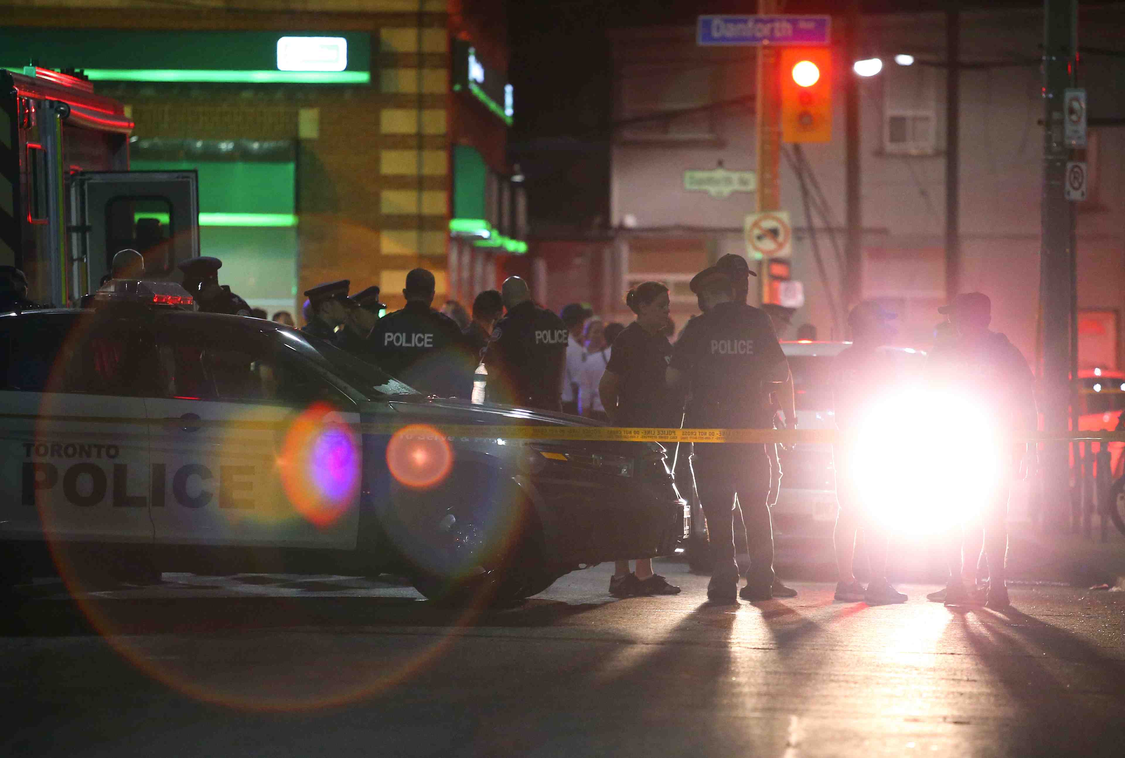 Fusillade dans le centre de toronto