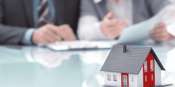 Les courtiers en crédit immobilier dénonce un refus de certaines banques à travailler avec eux.