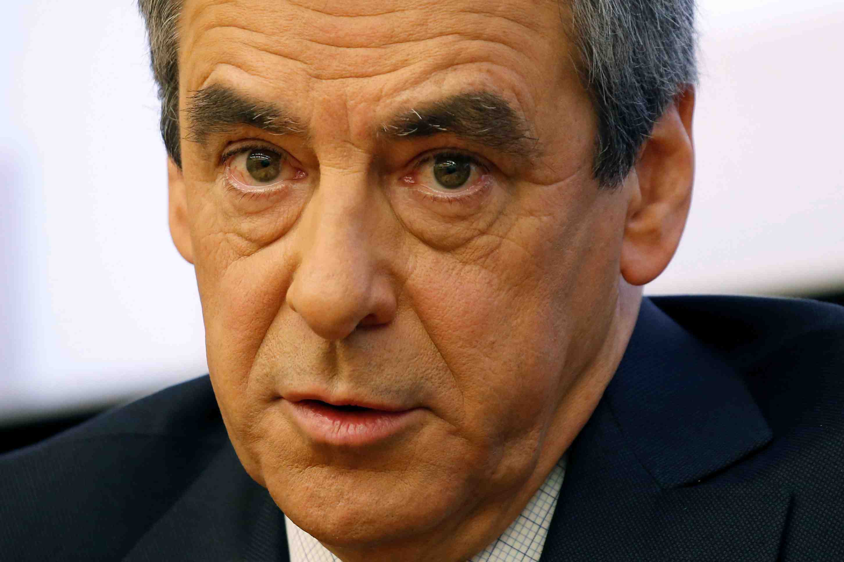 Csa: temps de parole "anormalement eleve" pour fillon