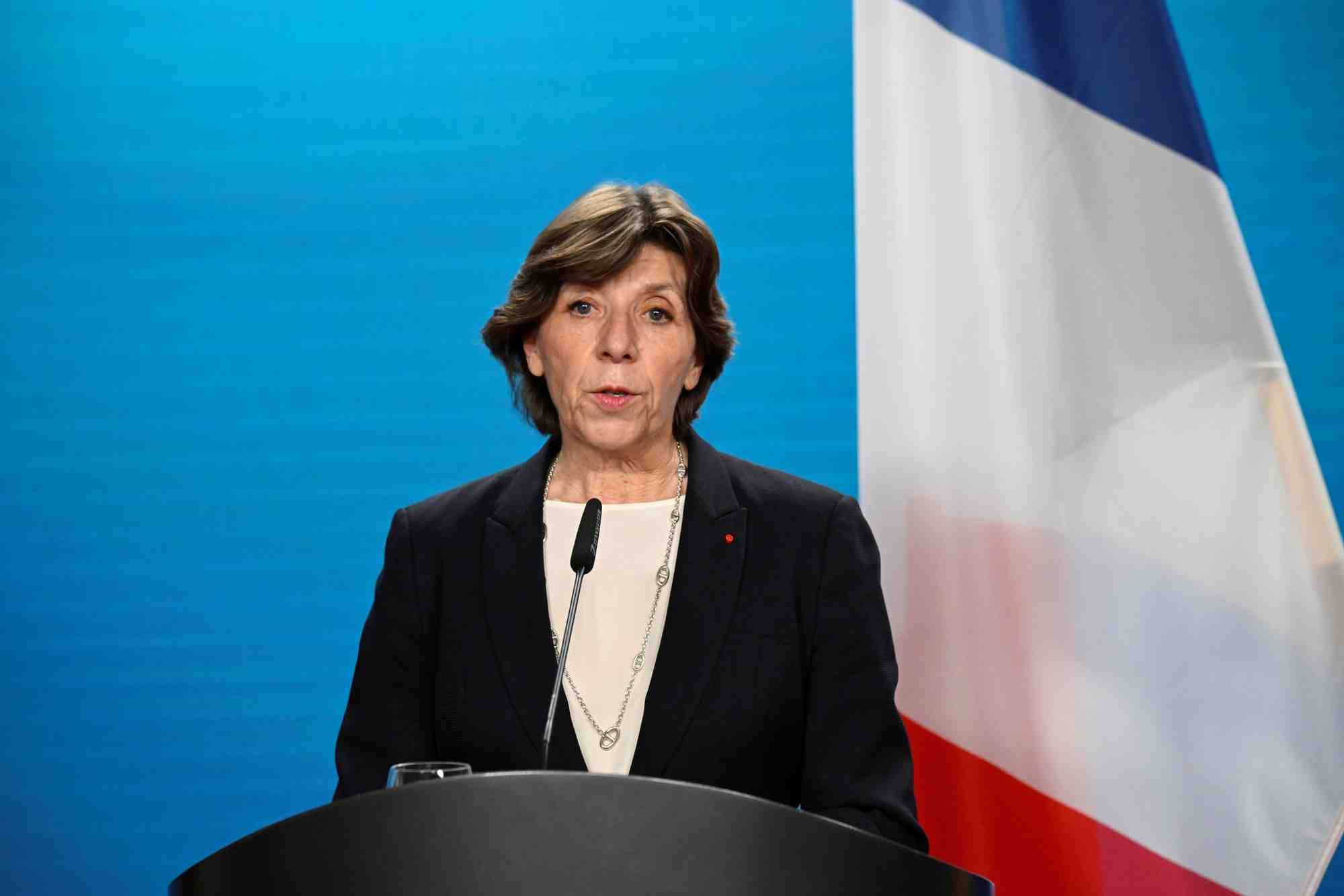 La france a rapatrie 35 enfants et 16 meres depuis des camps en syrie