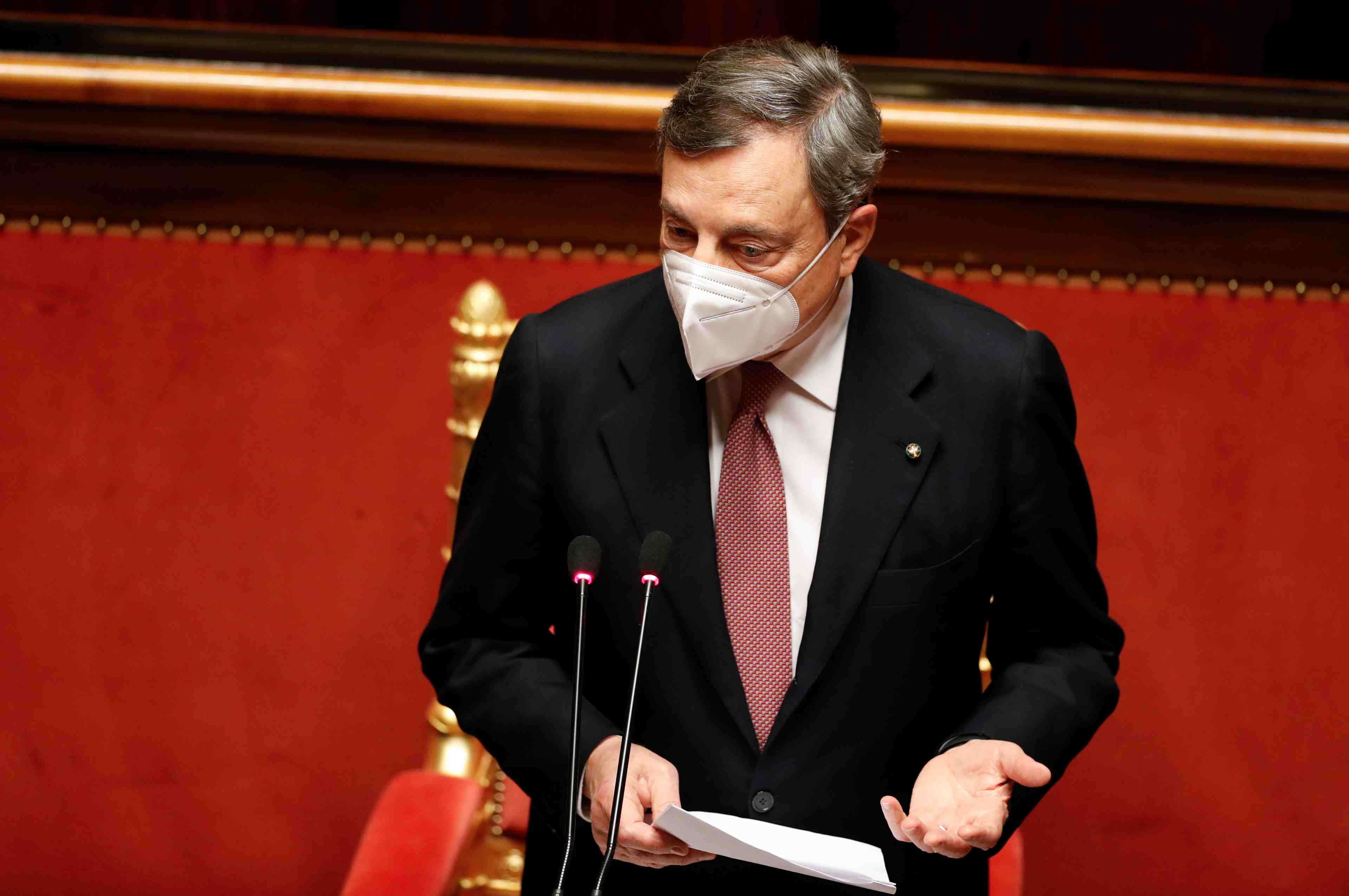 Italie: draghi obtient la confiance du senat, les deputes votent jeudi