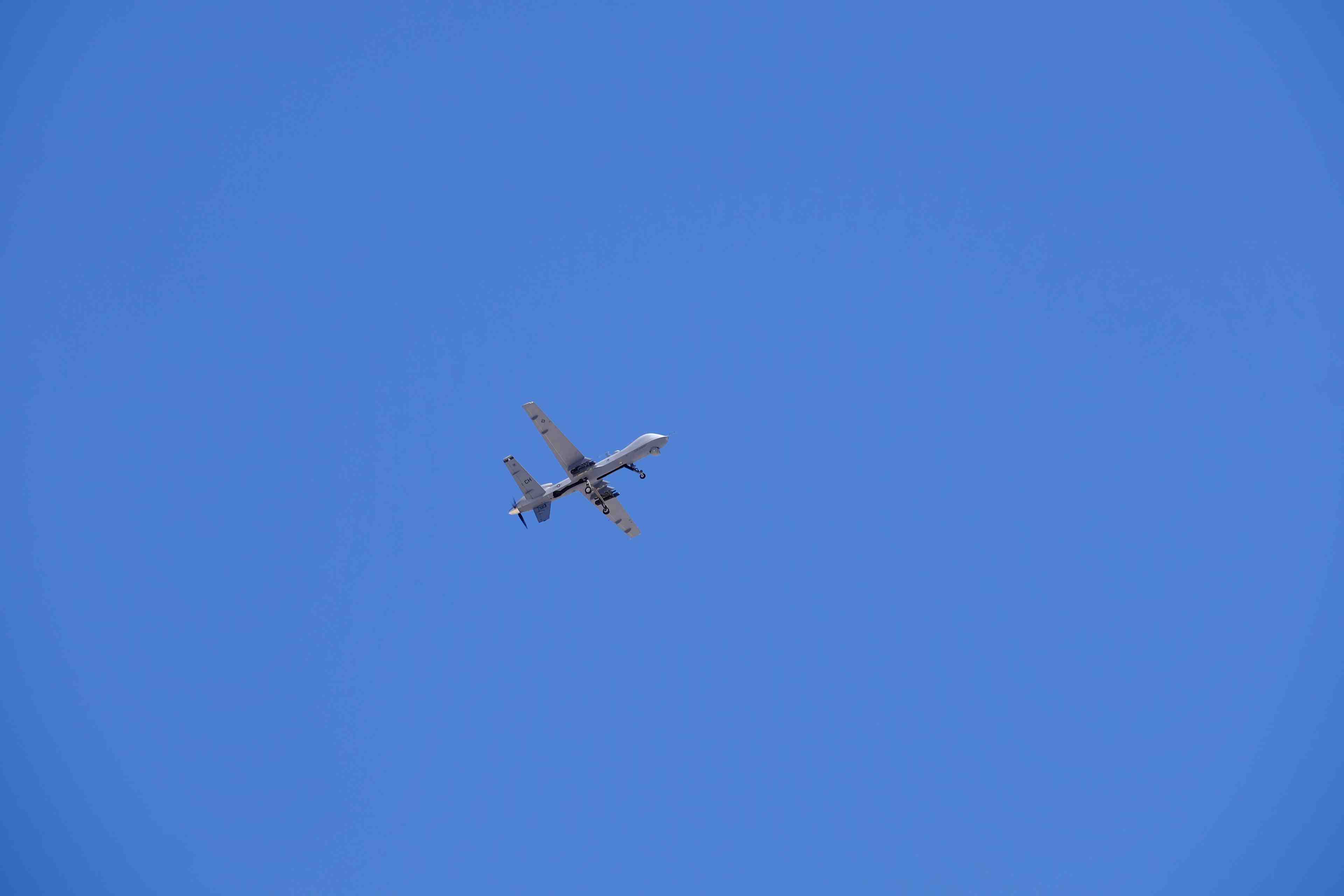 Les drones americains doivent cesser d'entrer en afghanistan, avertissent les taliban