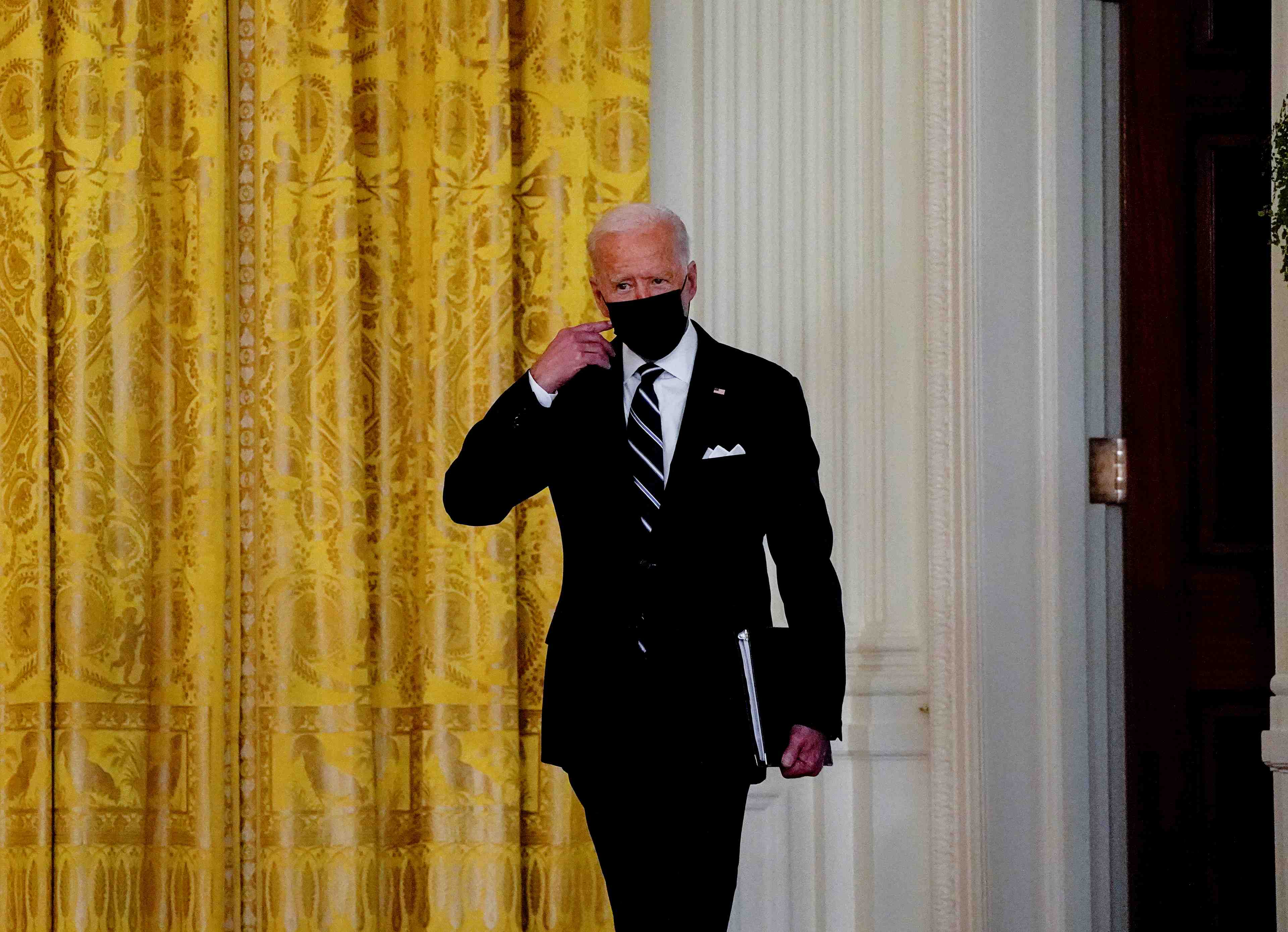 Le chaos etait inevitable lors du retrait d'afghanistan, dit biden