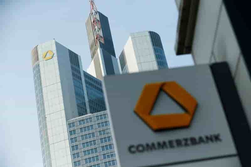 Berlin favorable a une fusion commerzbank-bnp paribas
