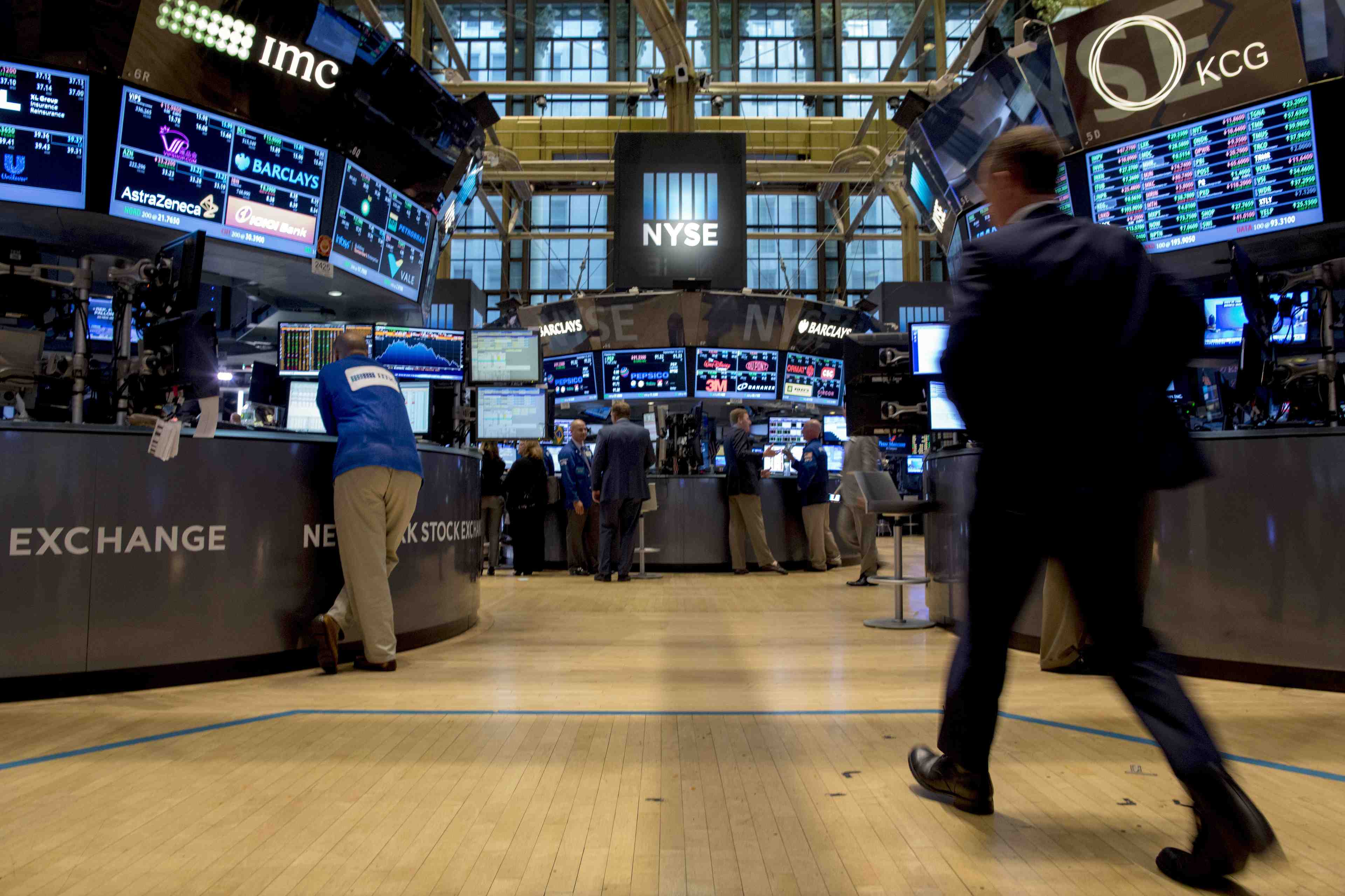 Les marches americains ouvrent en hausse