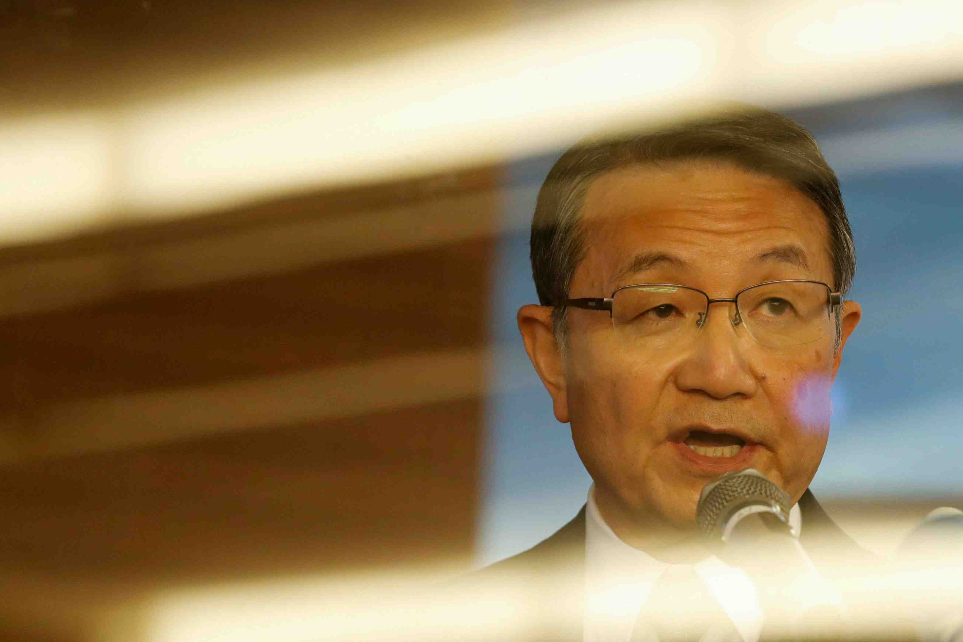 Maree noire a maurice: mitsui depensera 9,4 millions de dollars pour les operations de nettoyage