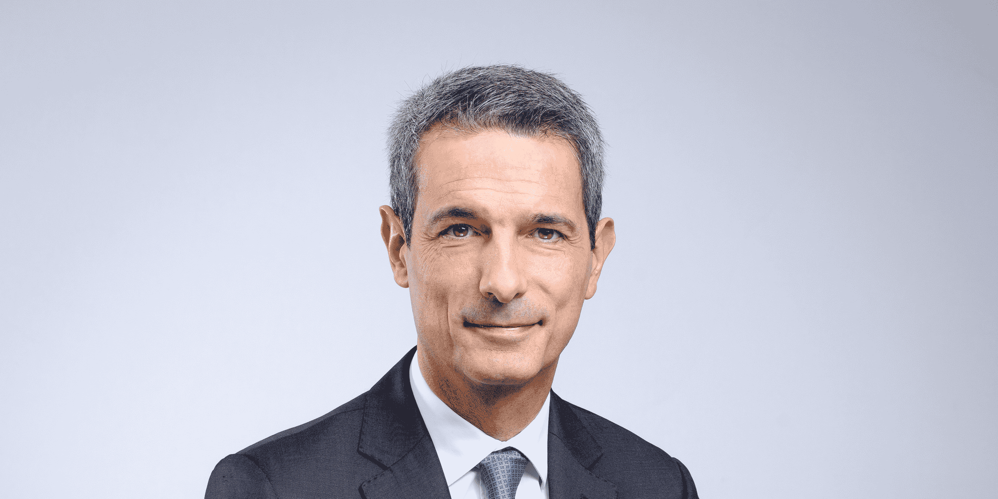 Benoît Bazin, Saint-Gobain