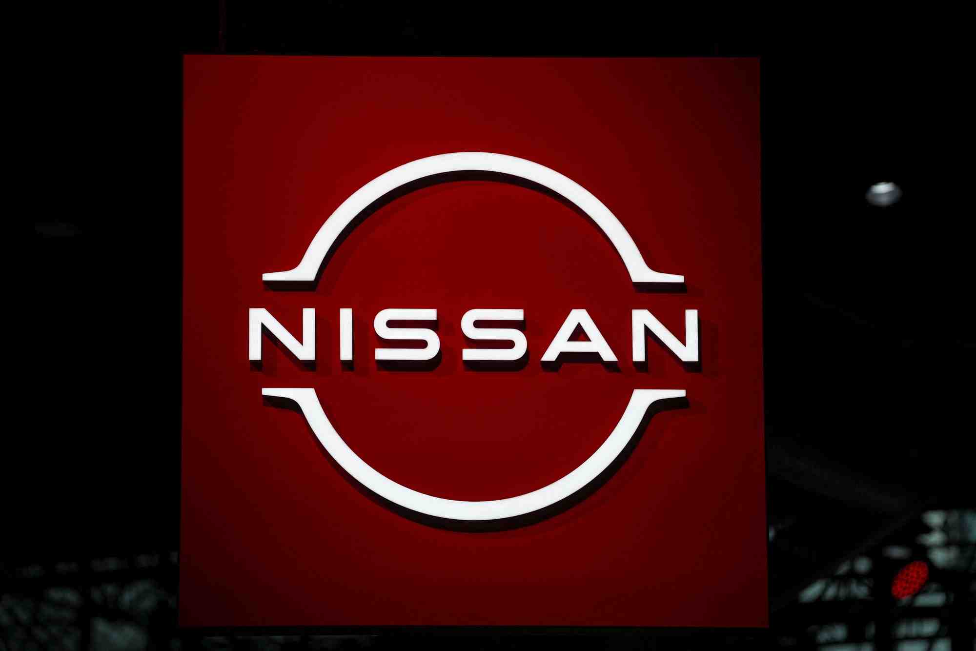 Le logo nissan lors du salon international de l'auto de new york