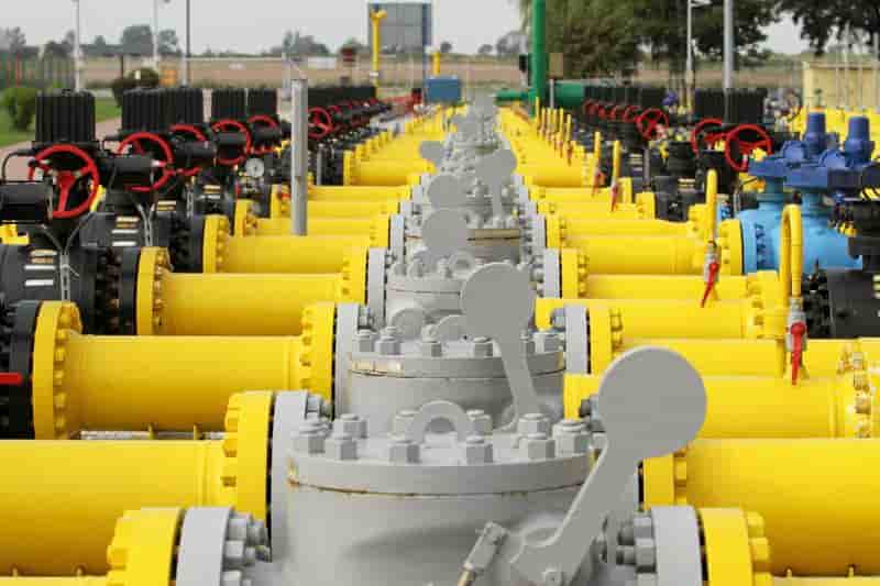 Baisse des livraisons de gaz russe à la Pologne et la Slovaquie