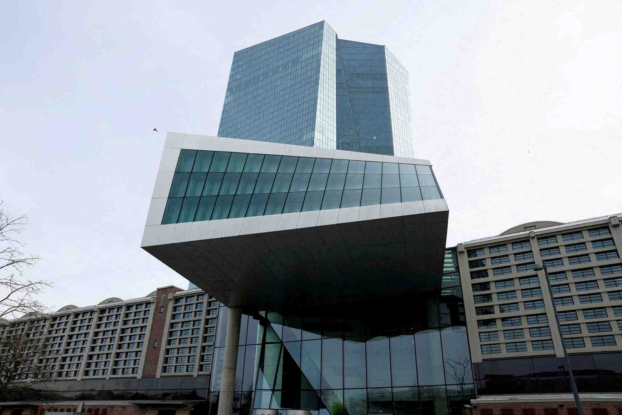 Siege de la banque centrale europeenne (bce) a francfort