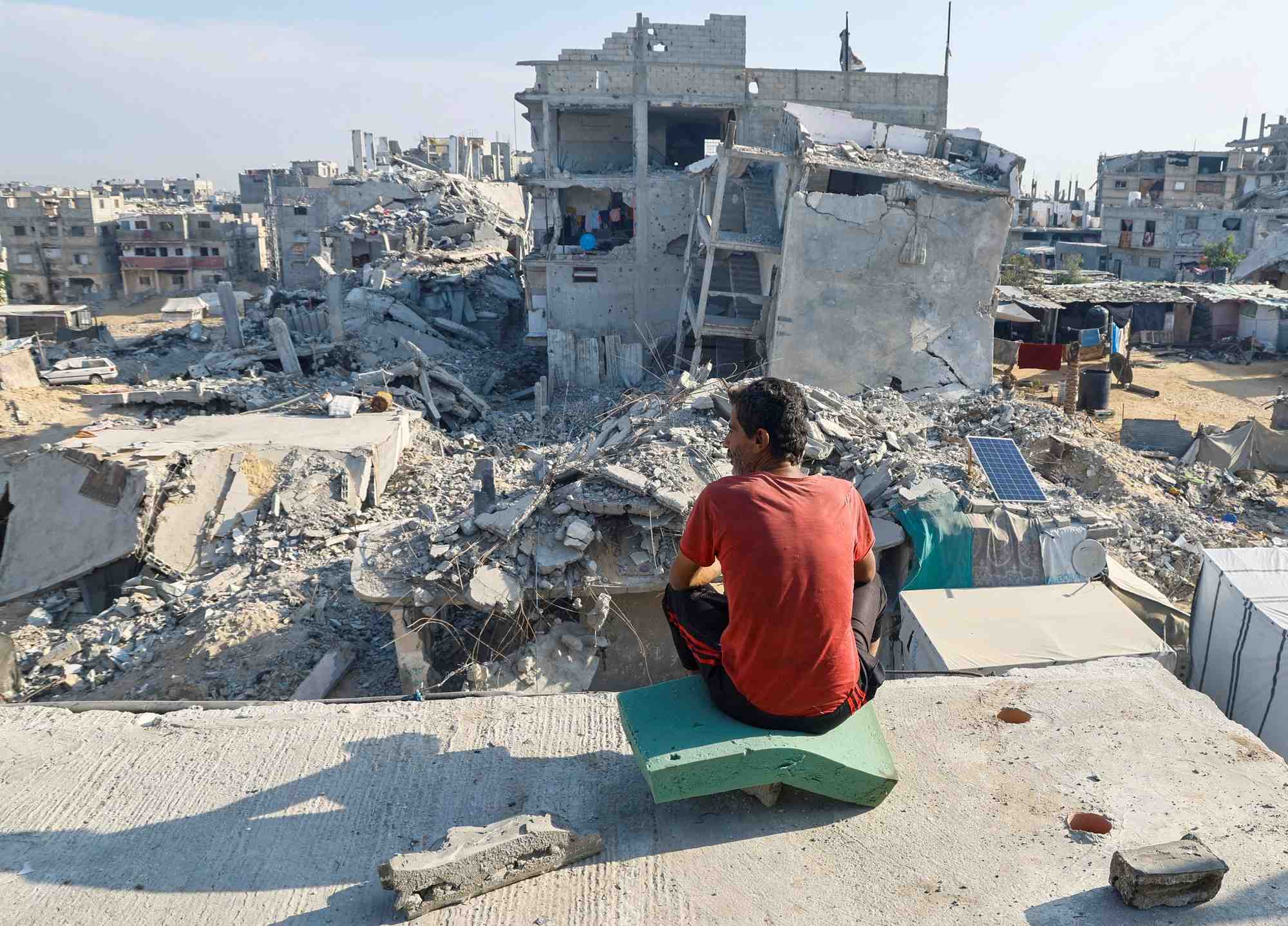 Les decombres d'une maison a khan younis dans le sud de la bande de gaza