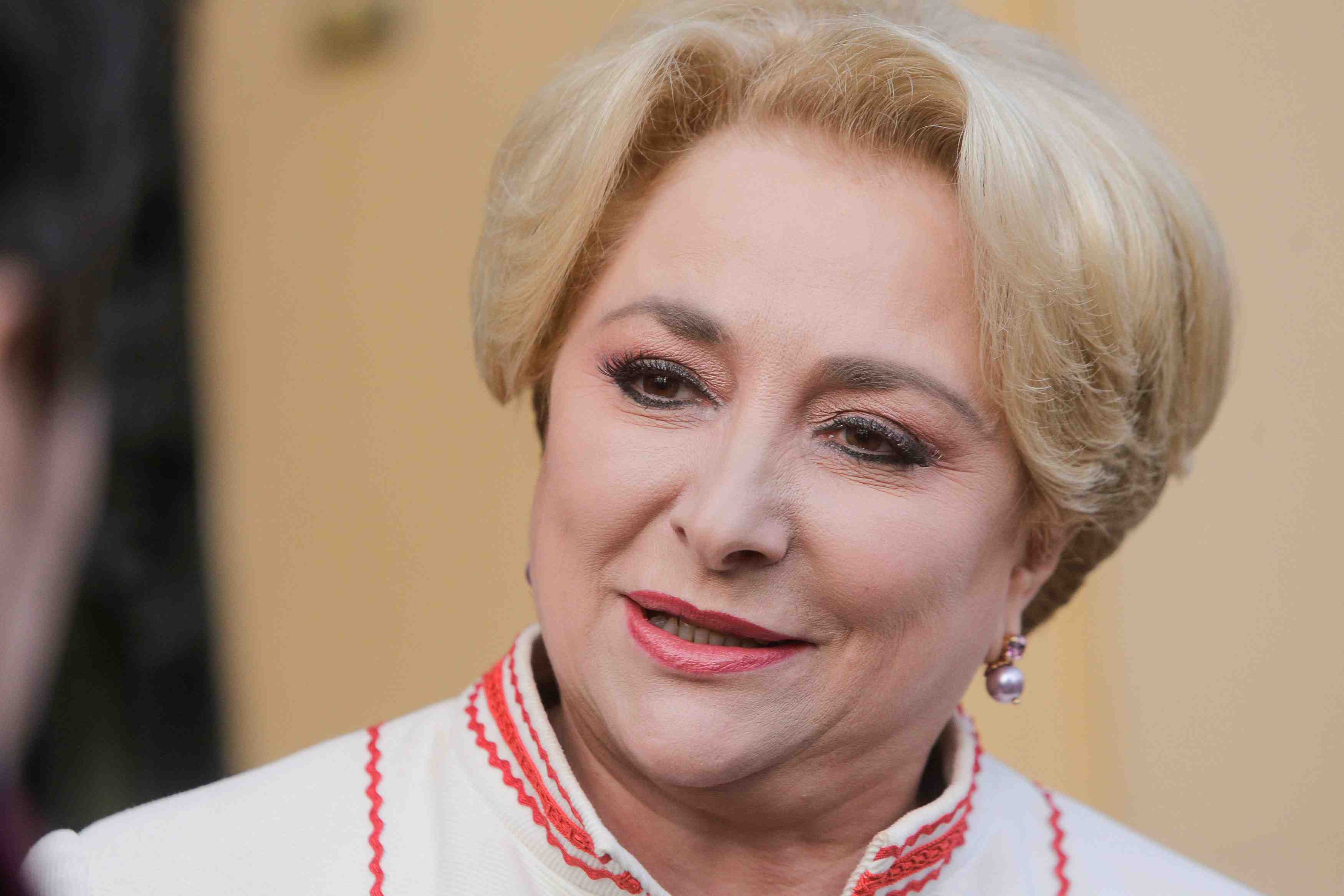 Viorica dancila nommee premiere ministre en roumanie