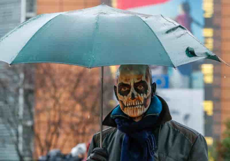 Glyphosate: hulot et travert veulent des "engagements" mi-juillet