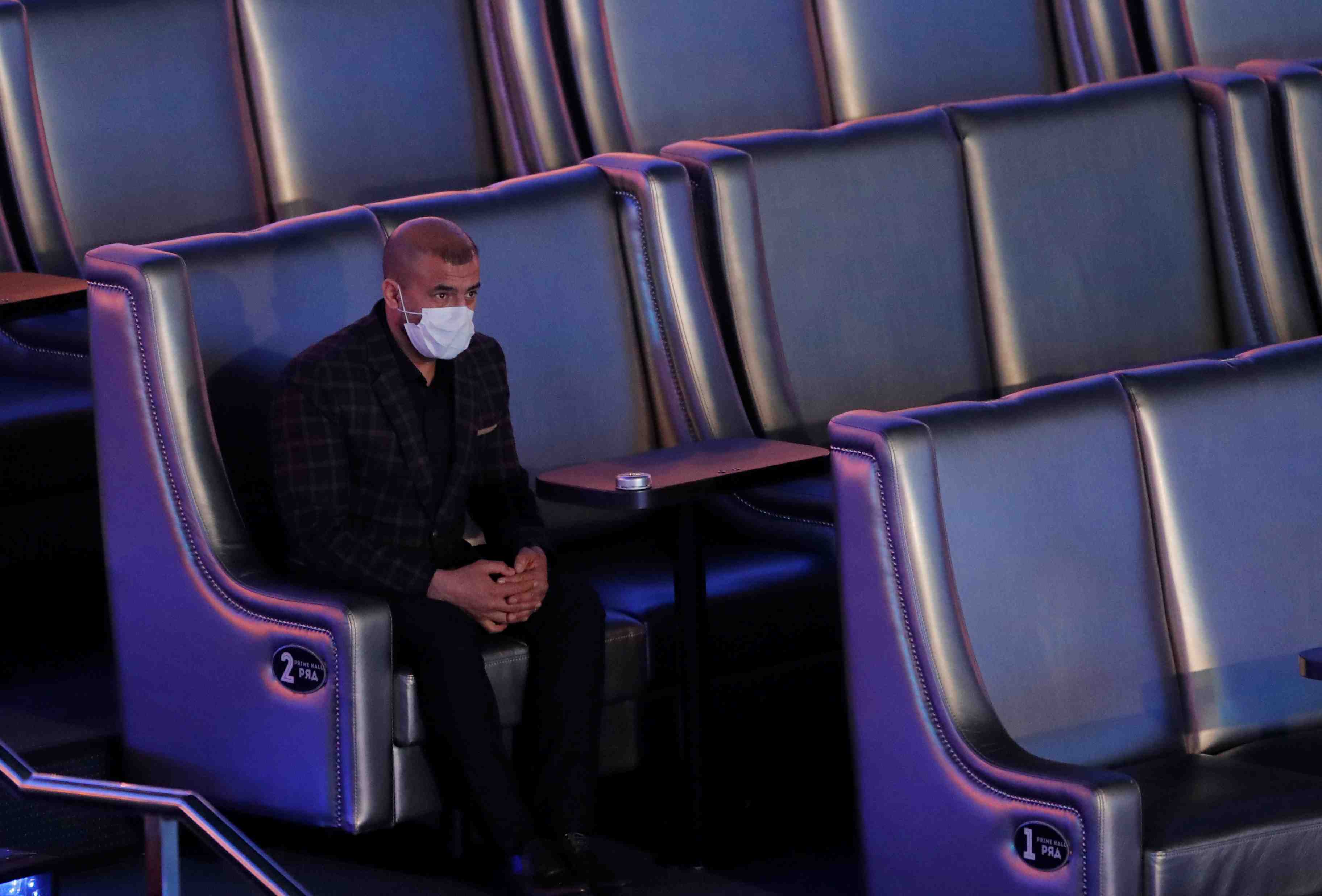 Coronavirus: le bilan mondial atteint les 150.000 morts, selon reuters