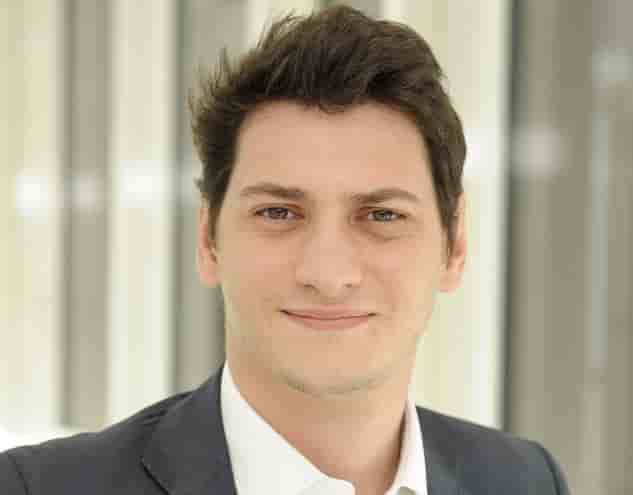 Ruben Nizard est également en charge de l'analyse des risques sociaux et politiques chez Coface, une société en charge de l'assurance-crédit pour le commerce extérieur.