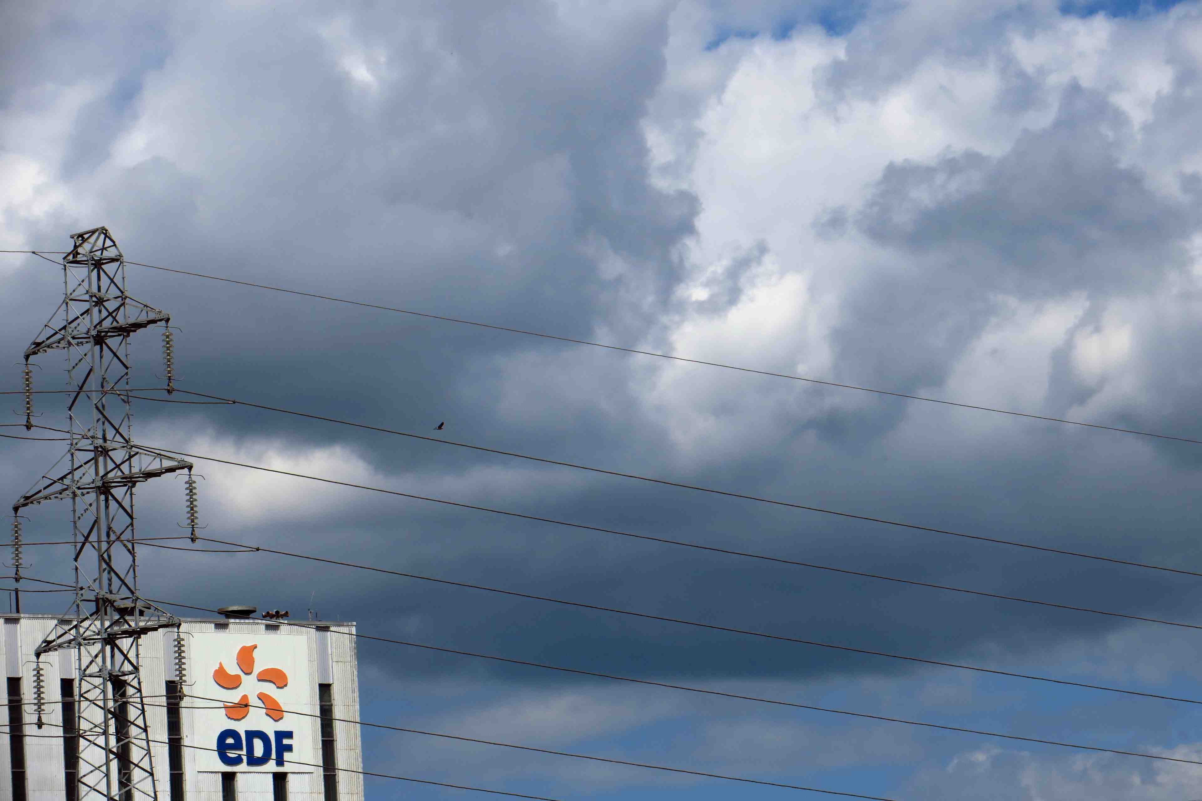 Nouvel appel a la greve chez edf pour le 17/12, selon la cgt