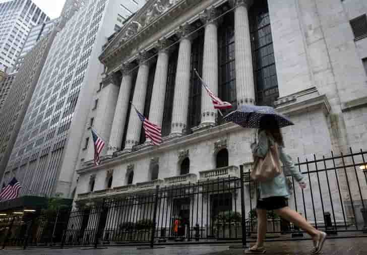 Wall Street ouvre en baisse avec le pétrole