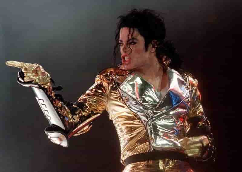 Sony rachete la part de michael jackson dans leur coentreprise