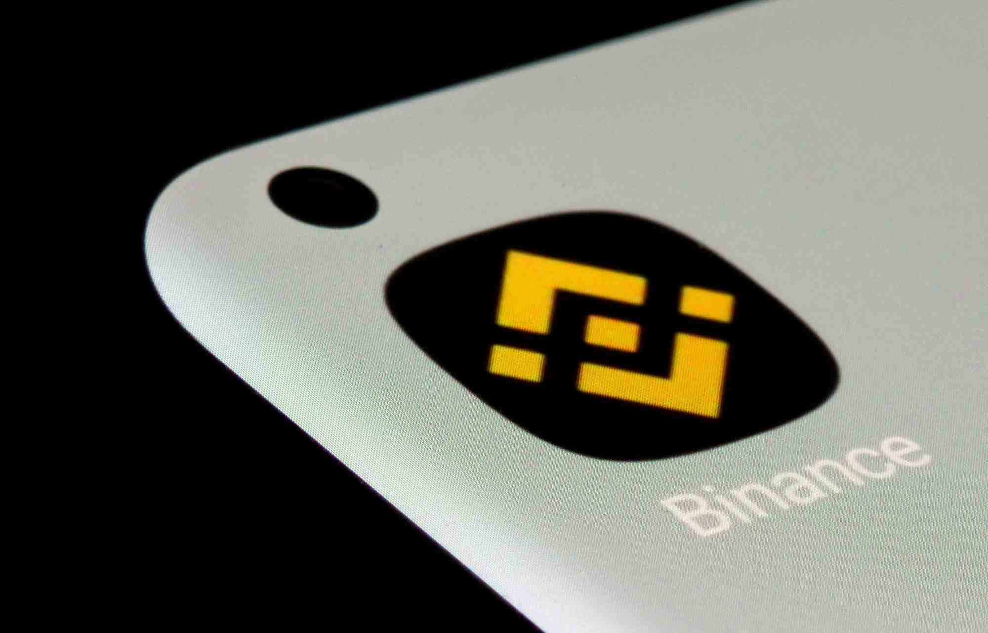Photo d'archives: l'application binance est vue sur un smartphone
