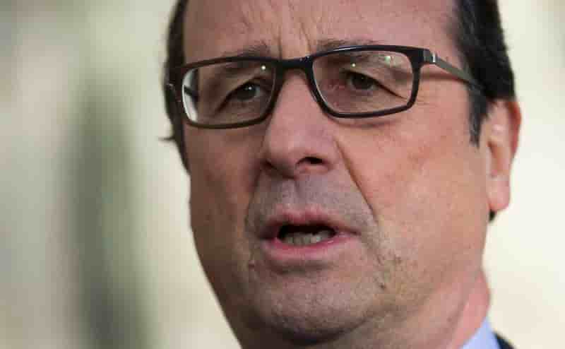 Hollande prend le contre-pied de Sarkozy sur Schengen