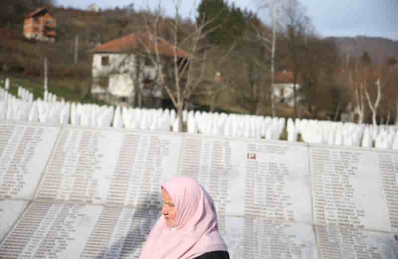Srebrenica: l'ex-chef de la police bosno-serbe inculpe de genocide