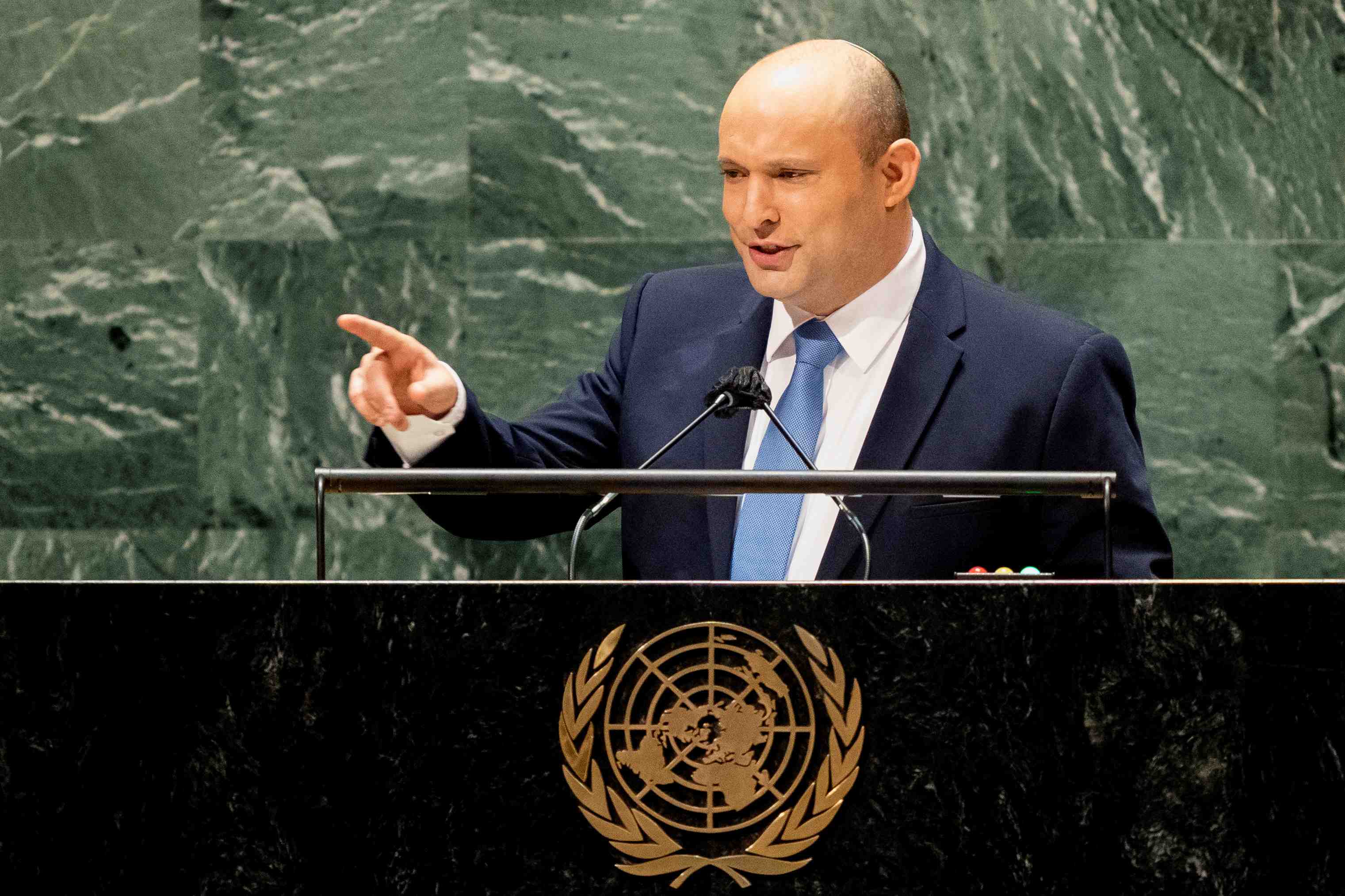 Bennett accuse l'iran d'avoir franchi "toutes les lignes rouges"