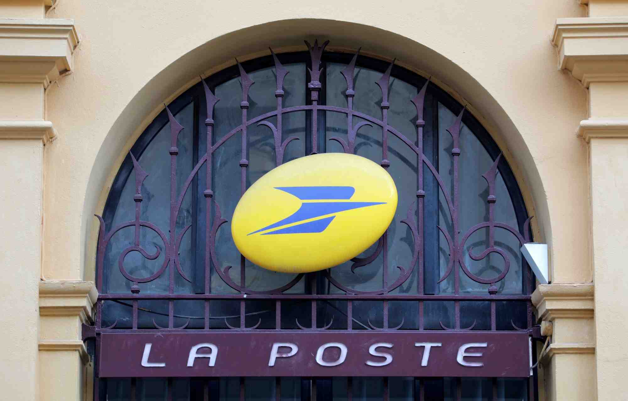 La poste distribuera une prime exceptionnelle de 200 a 300 euros