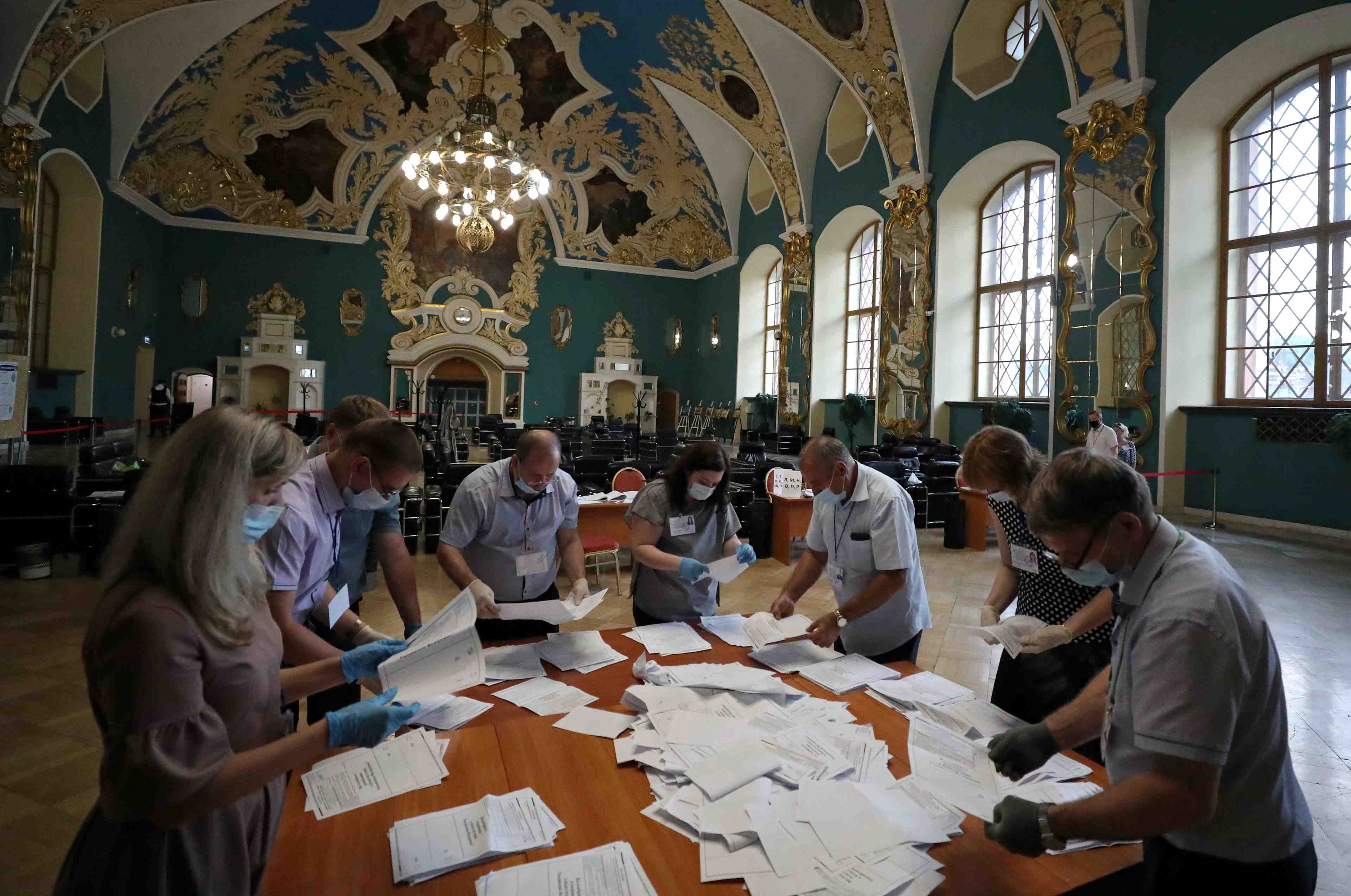 Russie: la revision constitutionnelle entrera en vigueur samedi, dit le kremlin
