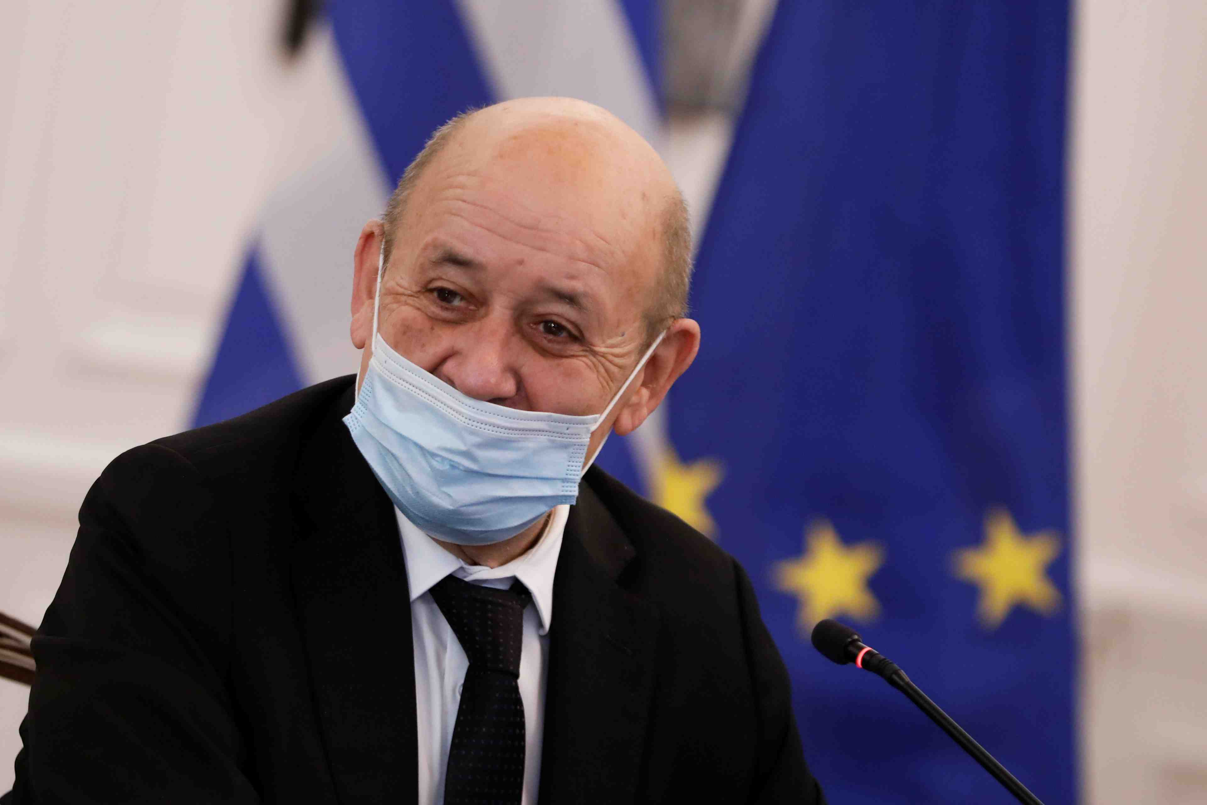 L'accord sur le nucleaire sera vide si l'iran ne discute pas vraiment, dit le drian