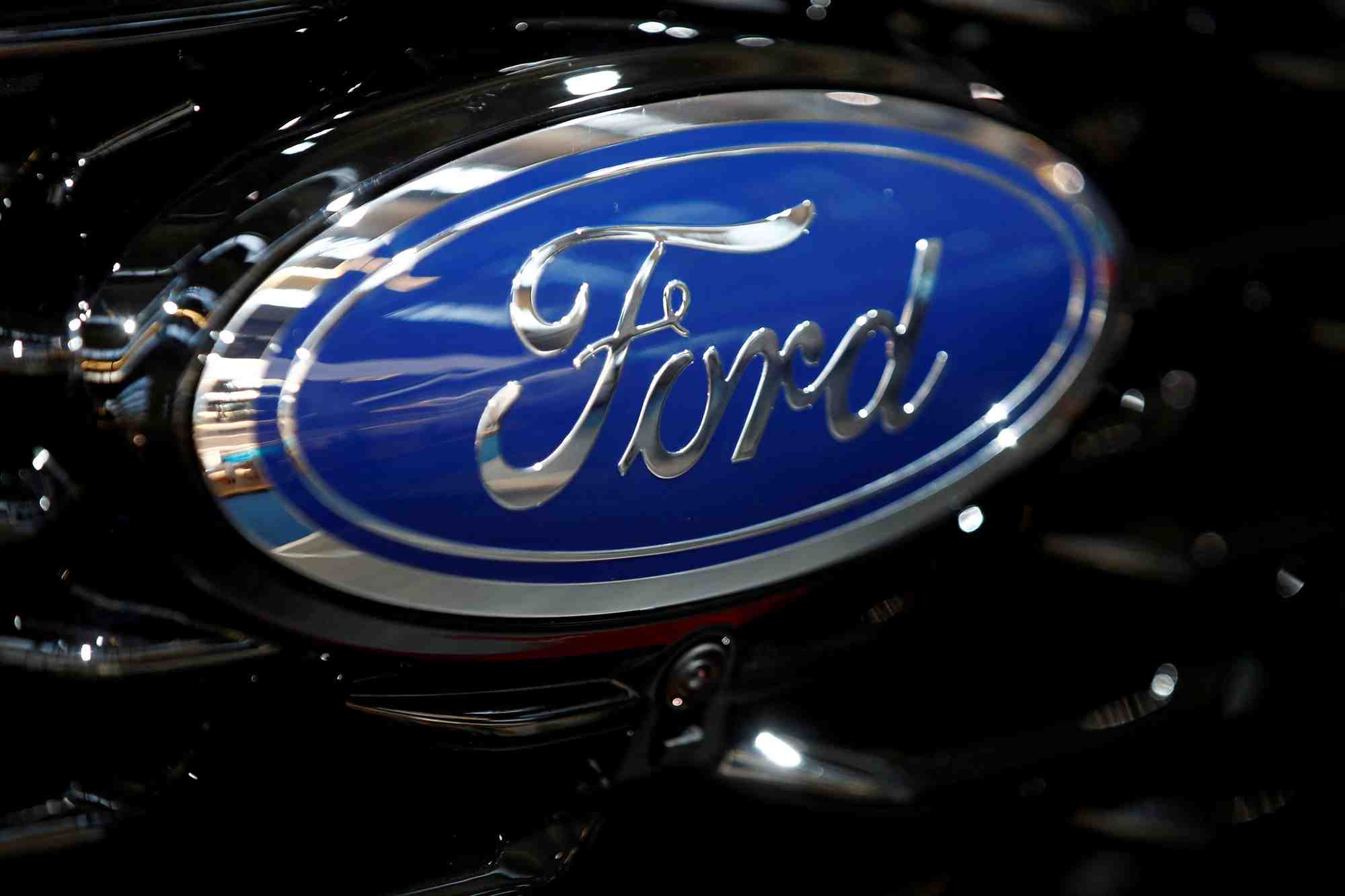 Etats-unis: ford rappelle 39.000 suv apres des incendies de moteurs