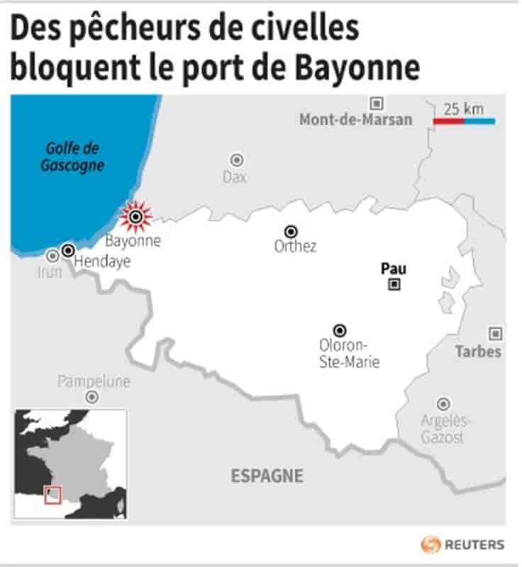 Le port de Bayonne bloqué par les pêcheurs de civelles