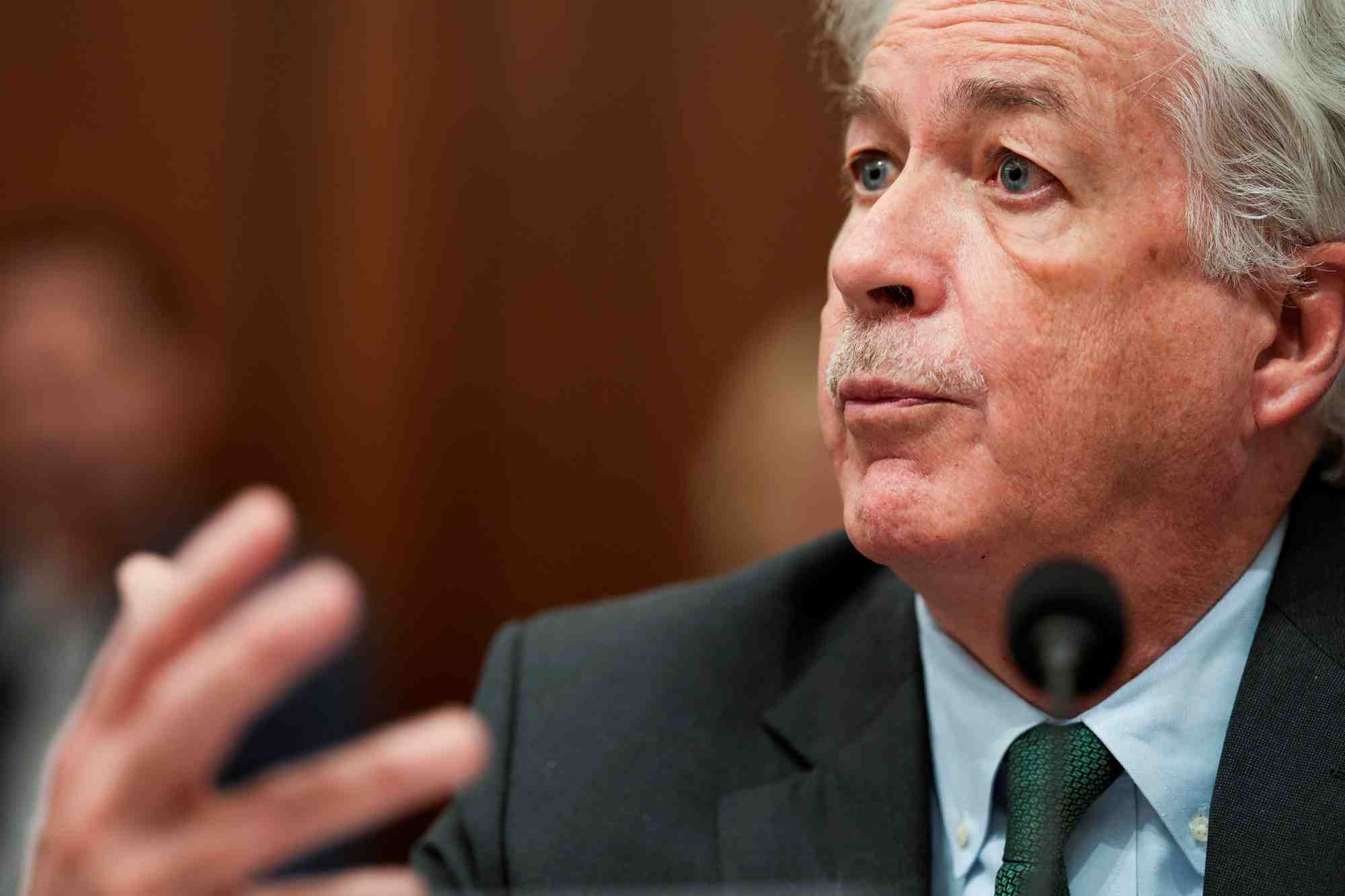 Photo du directeur de la cia william burns