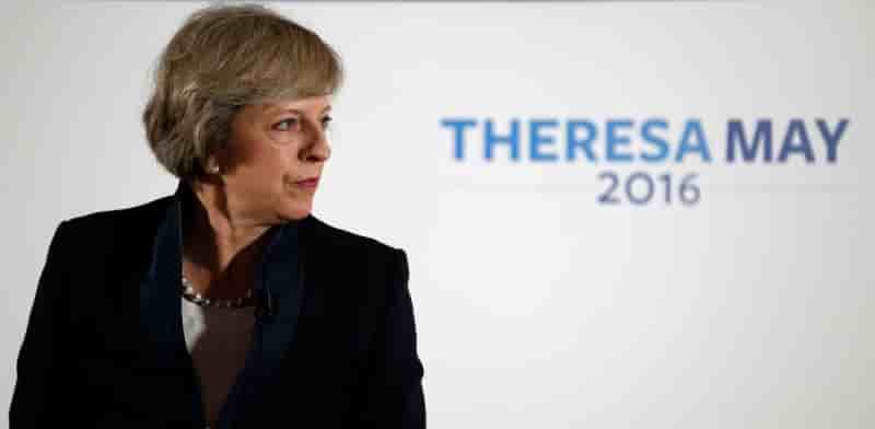 Theresa may desormais seule en lice