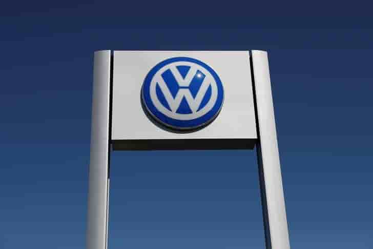 Volkswagen envisage de produire ses propres cellules de batteries