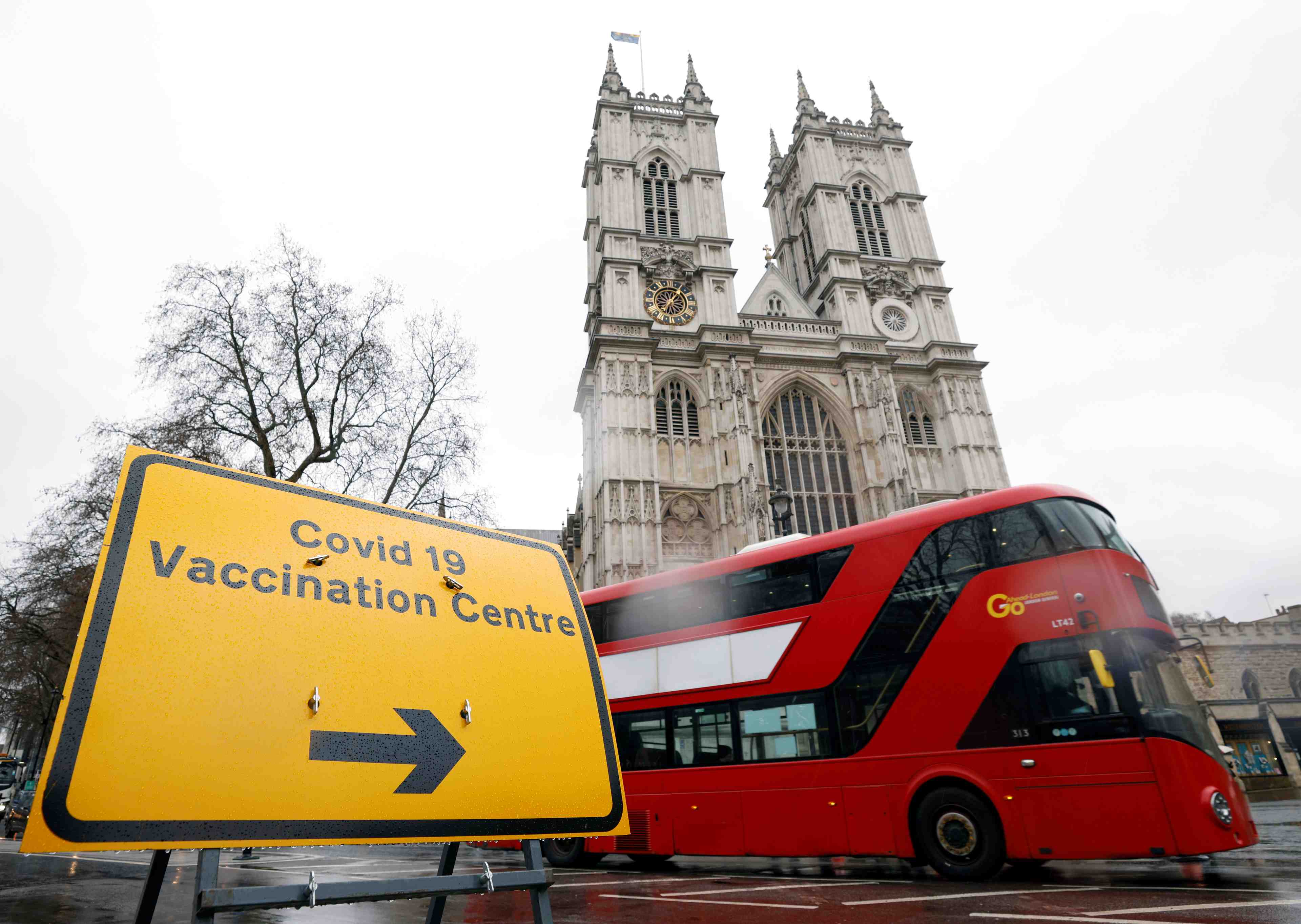 Coronavirus: le bilan au royaume-uni depasse les 125.000 morts