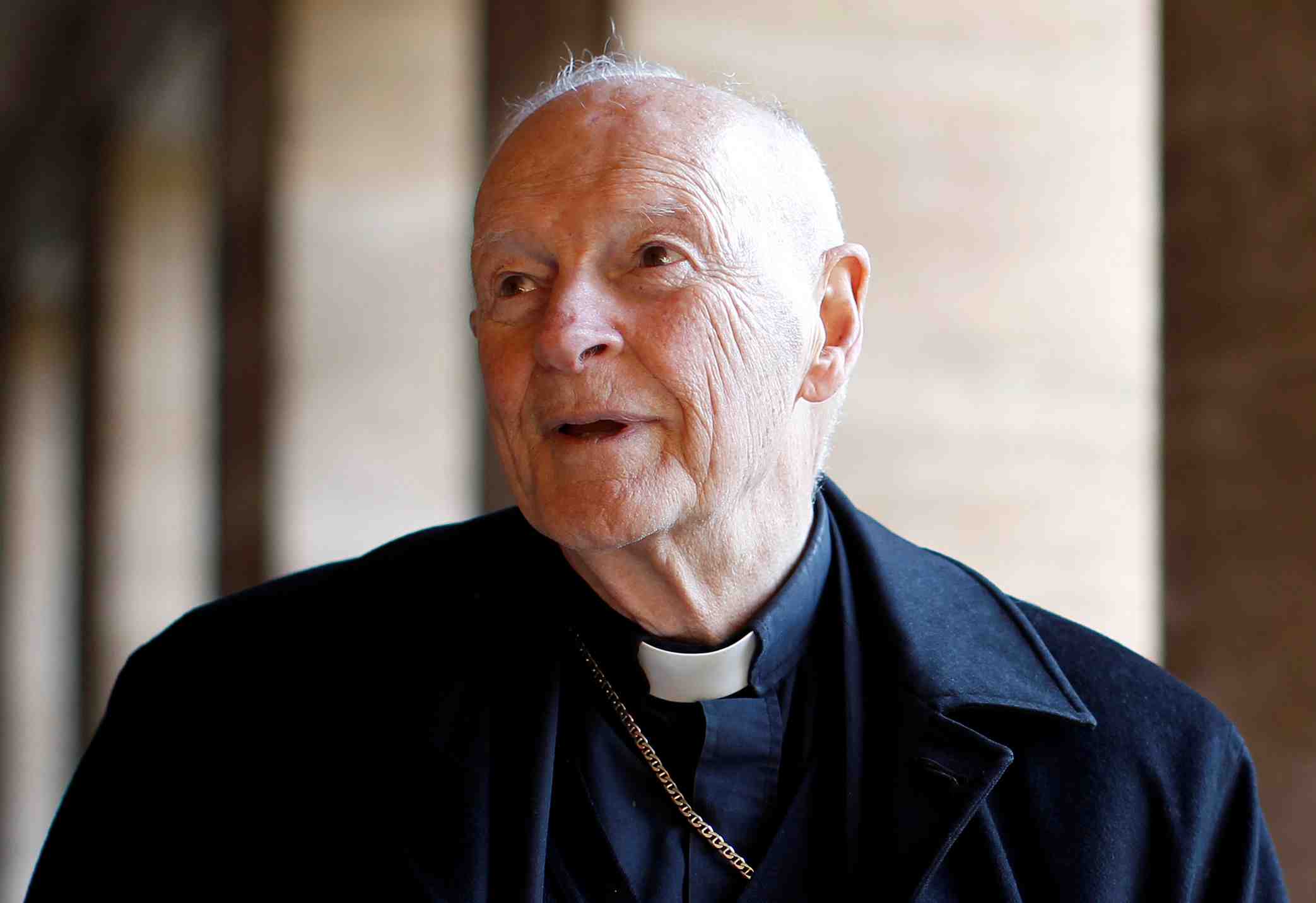 Etats-unis: l'ex-cardinal mccarrick inculpe d'agression sexuelle sur mineur