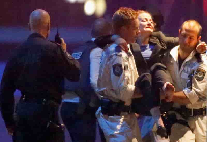Trois personnes tuées dans la prise d'otages à Sydney