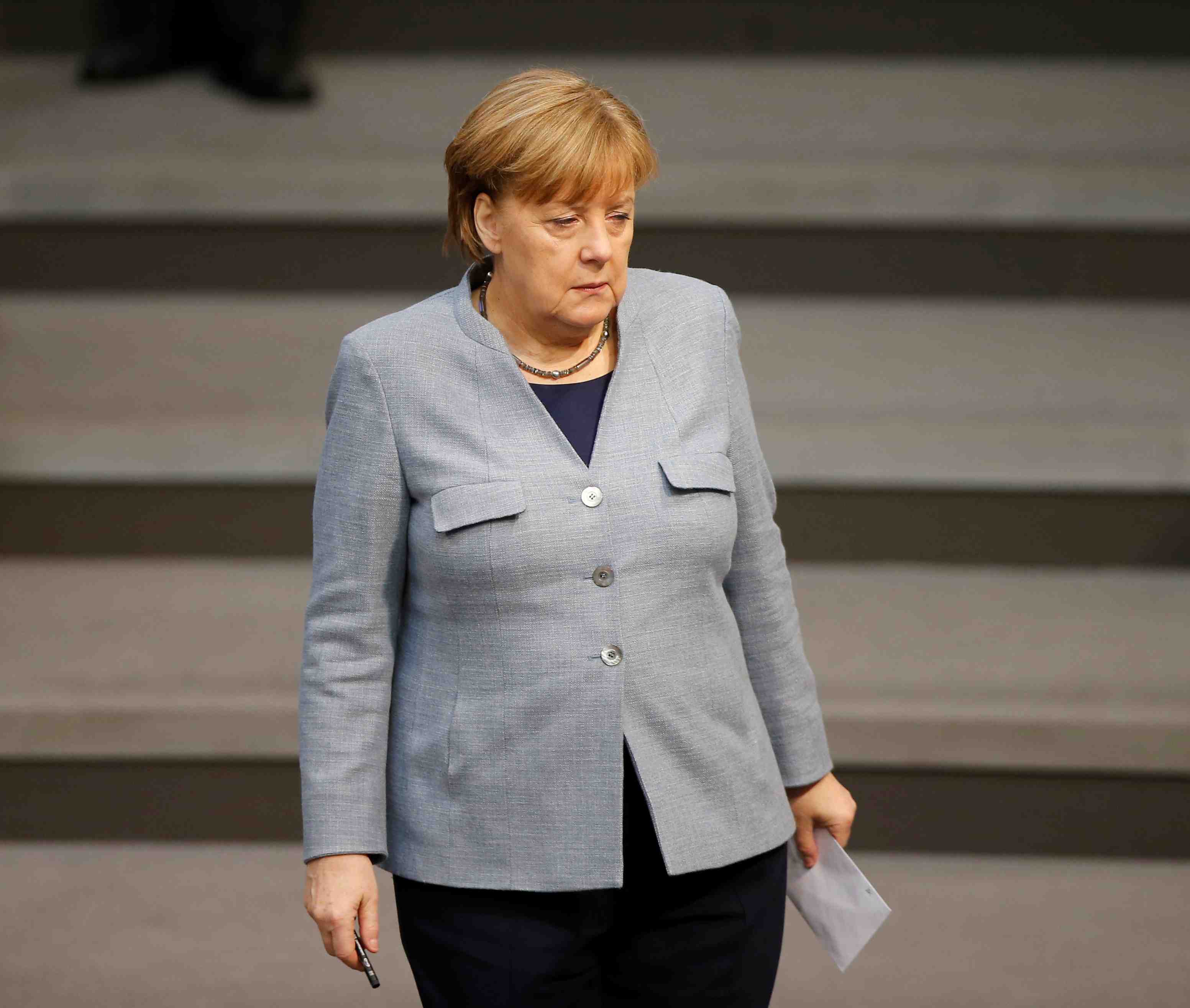Merkel disposee a augmenter les depenses pour faciliter l'accord avec le spd